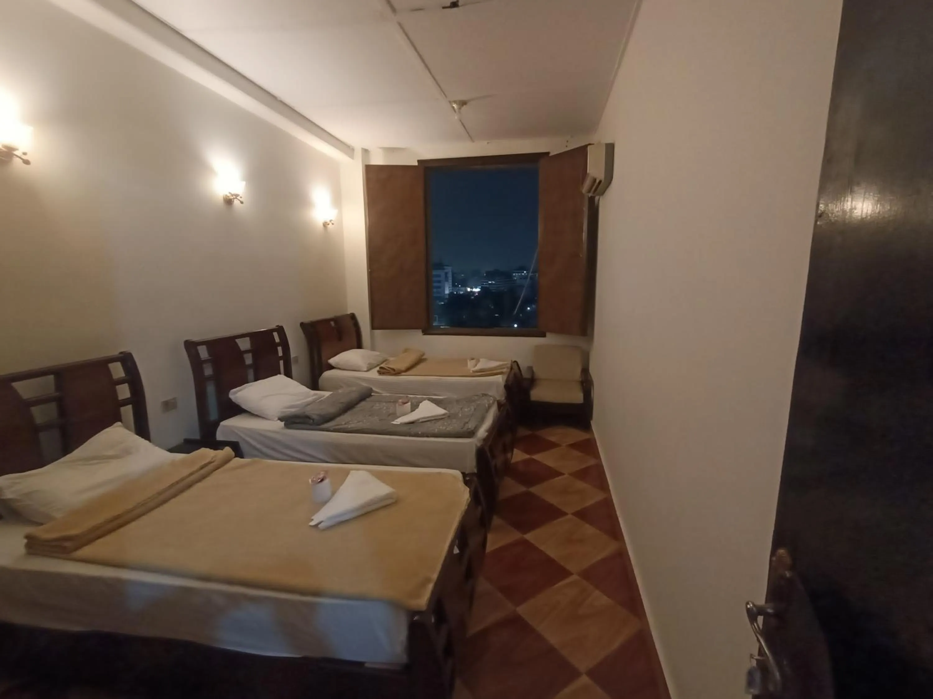 Photo of the whole room, Bed in Family Palace Hostel