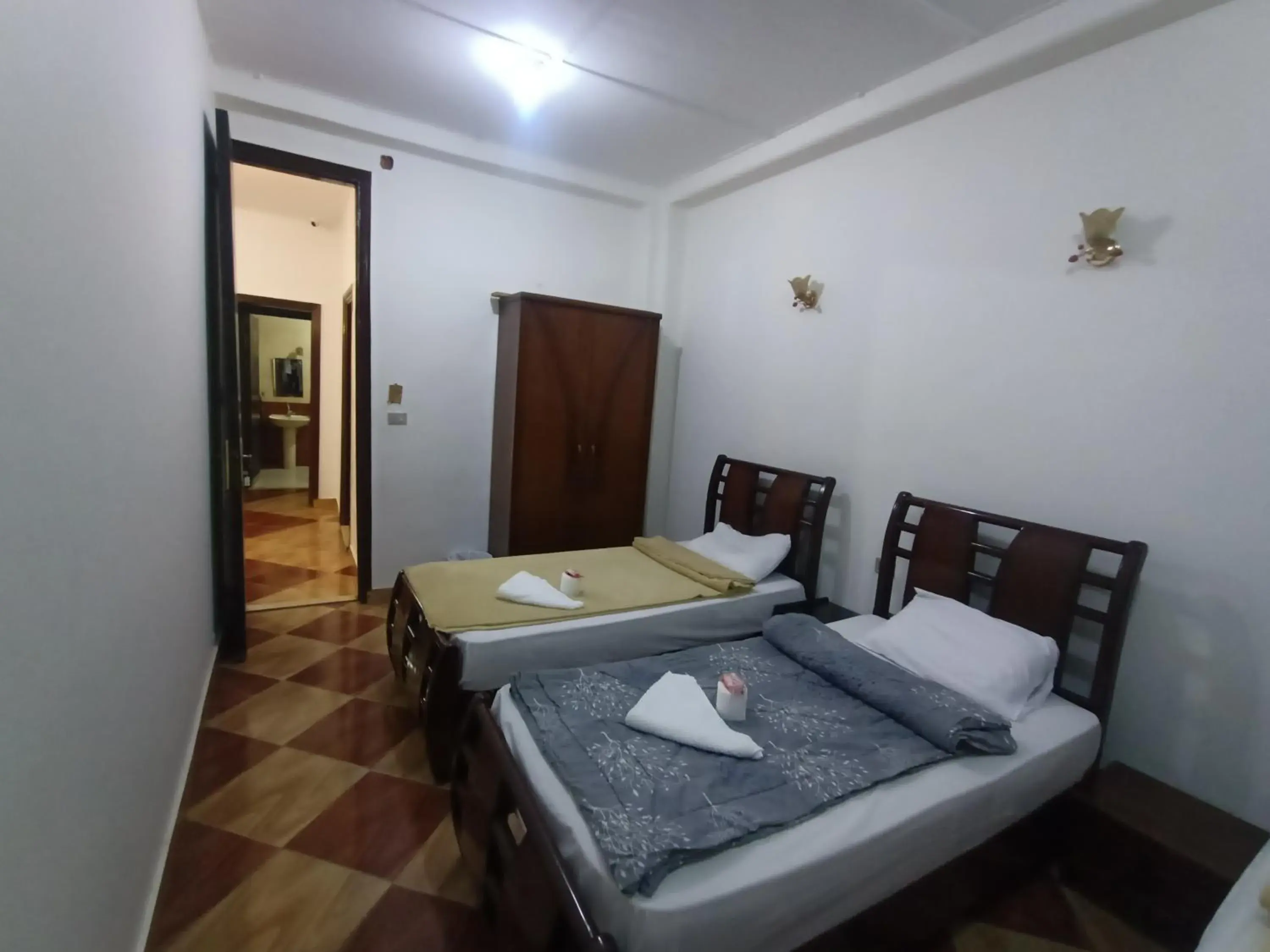 Standard Single Room with Shared Bathroom - single occupancy in Family Palace Hostel Standard Single Room with Shared Bathroom - single occupancy in Family Palace Hostel