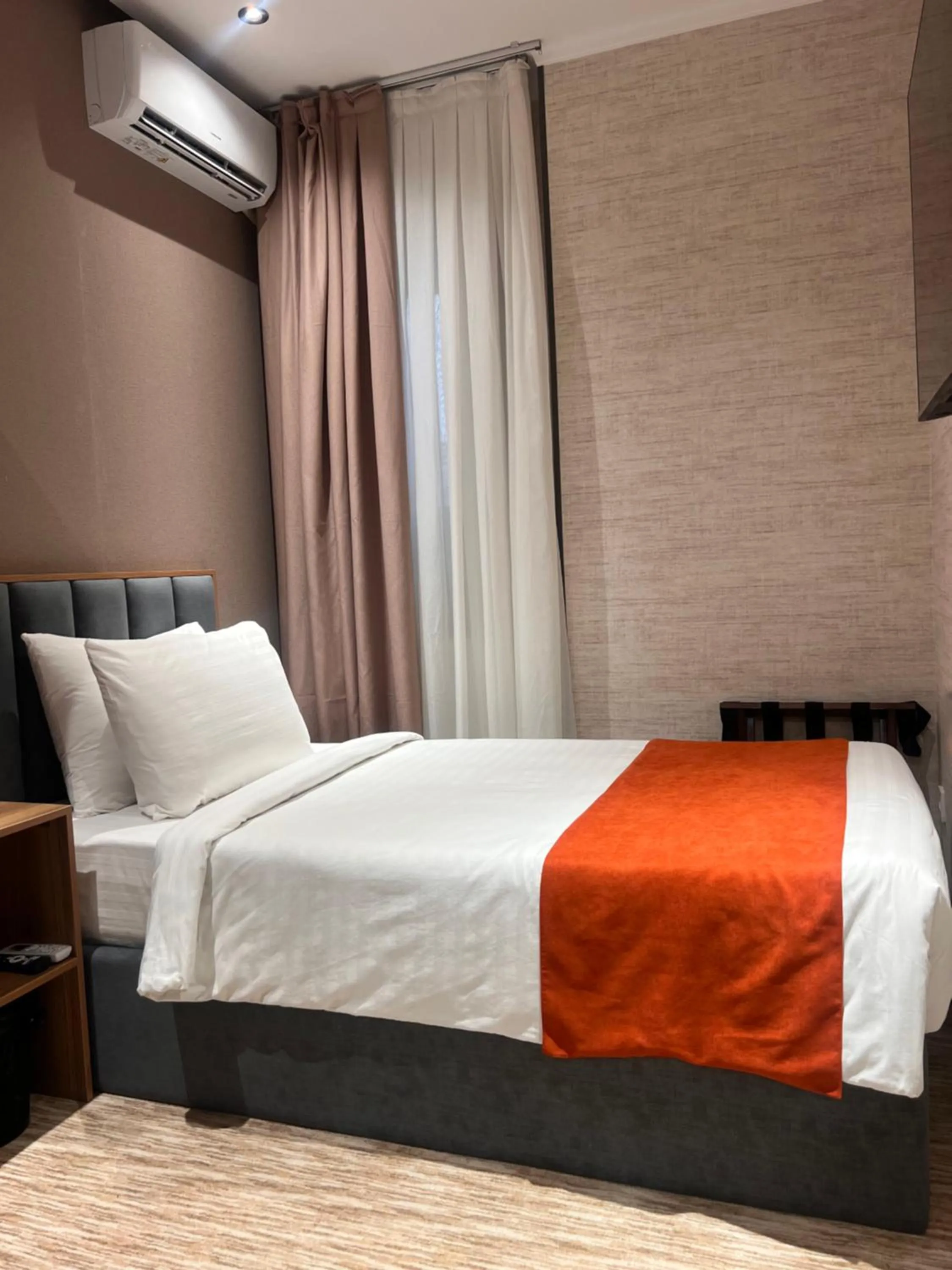 Bedroom, Bed in Nuovo Boutique Hotel