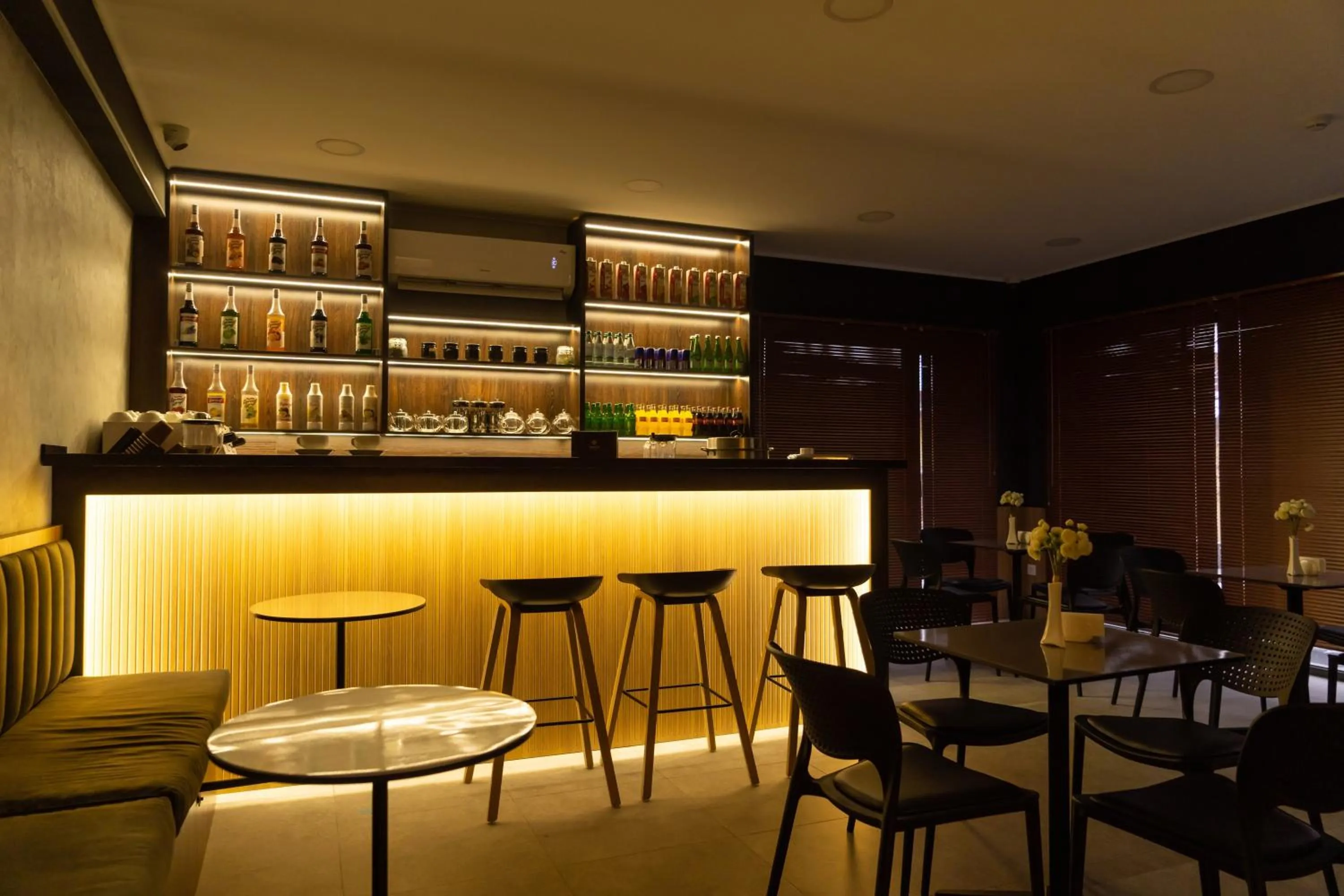 Communal lounge/ TV room in Nuovo Boutique Hotel