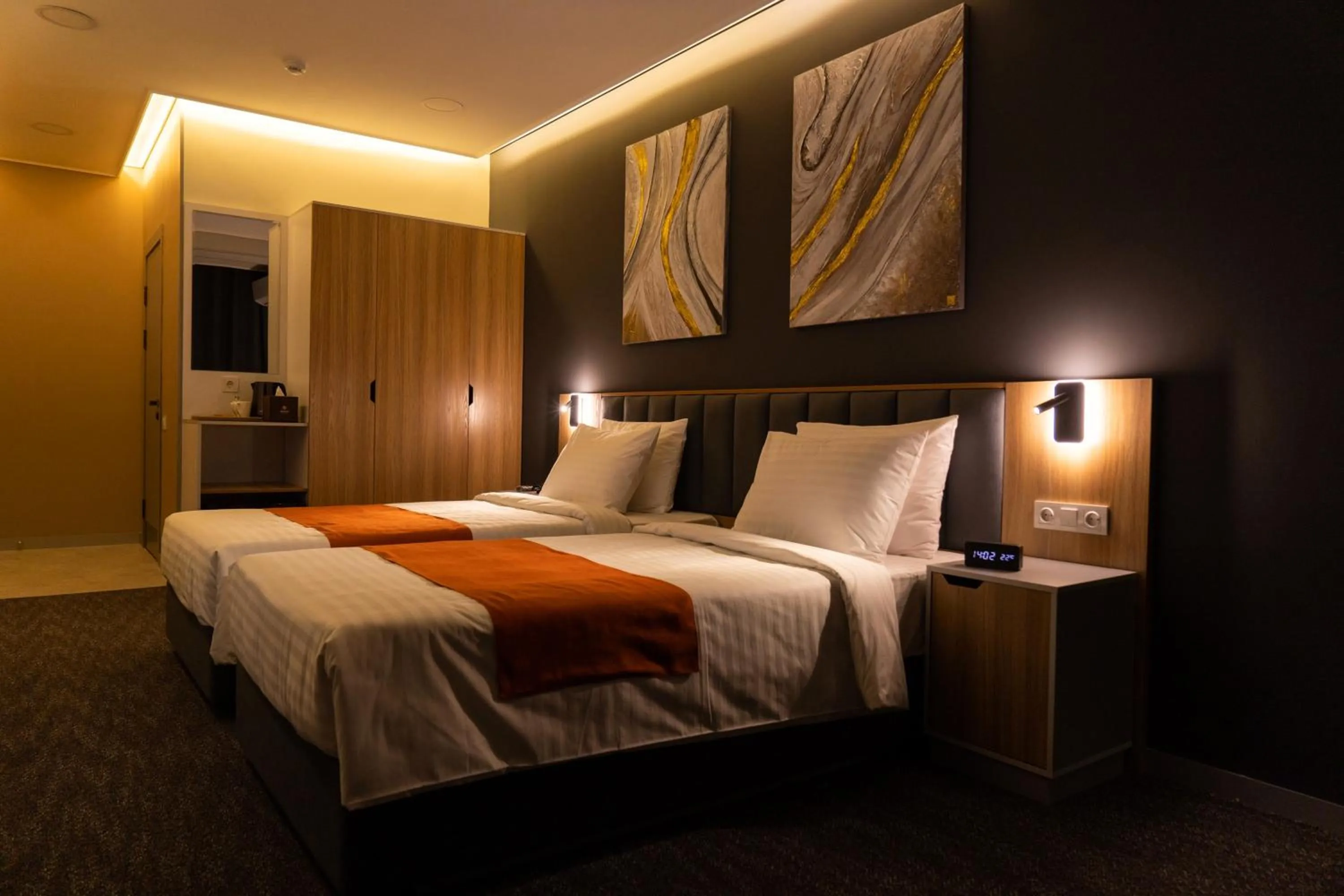 Property building, Bed in Nuovo Boutique Hotel