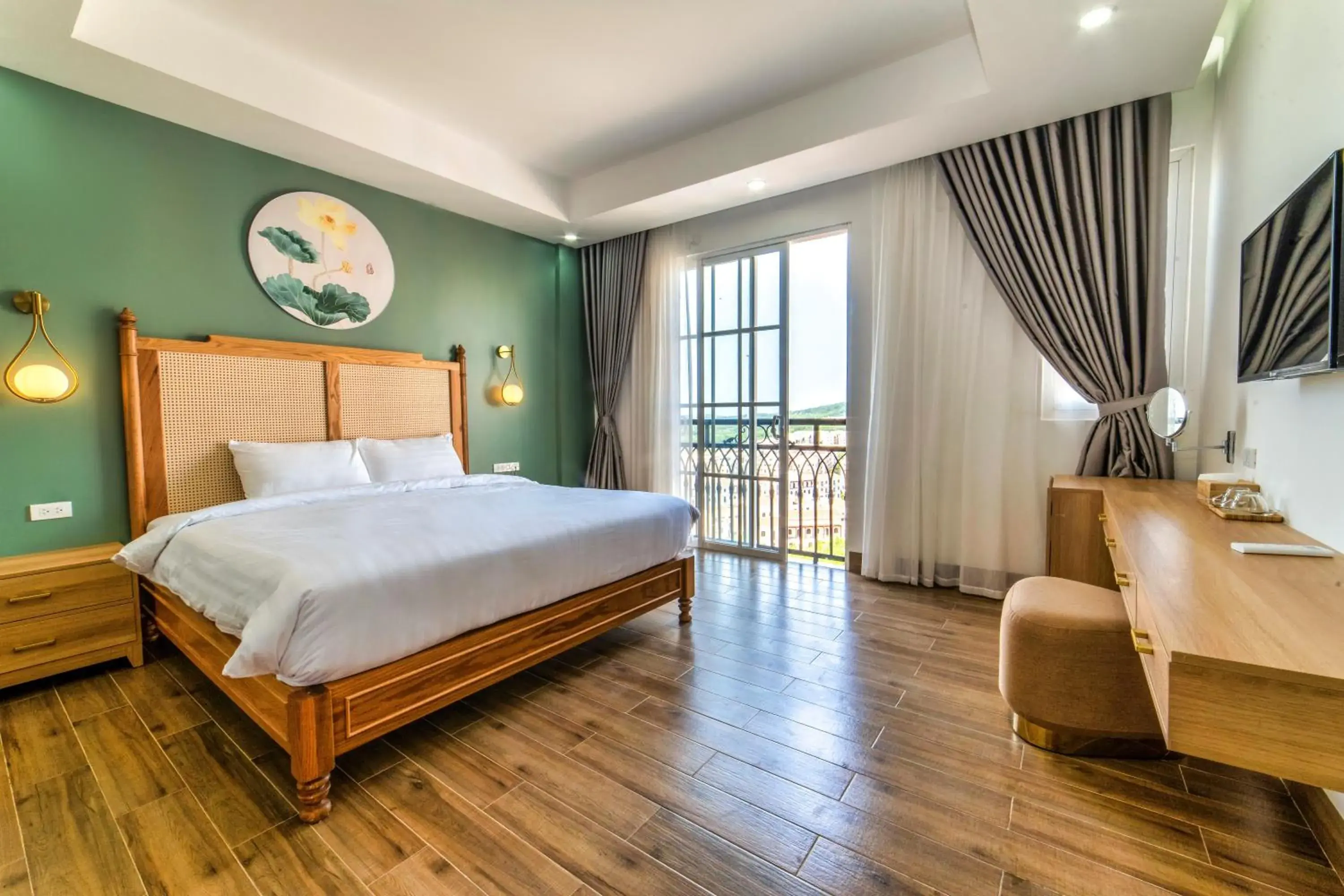 Lotus Home Hillside Lotus Home Hillside