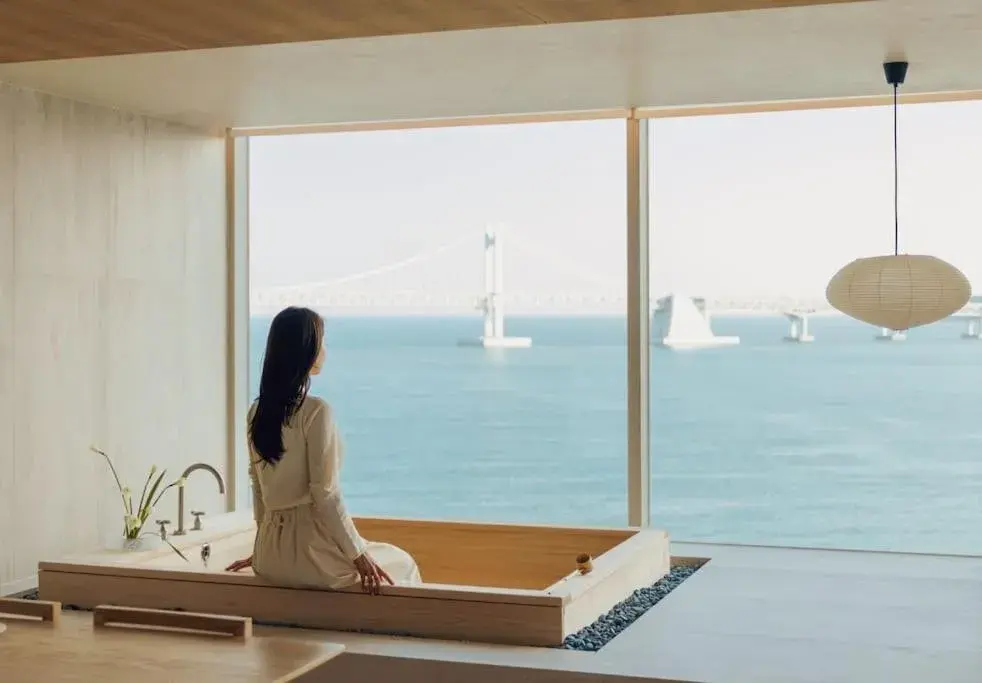 ONUJI stay ONUJI stay