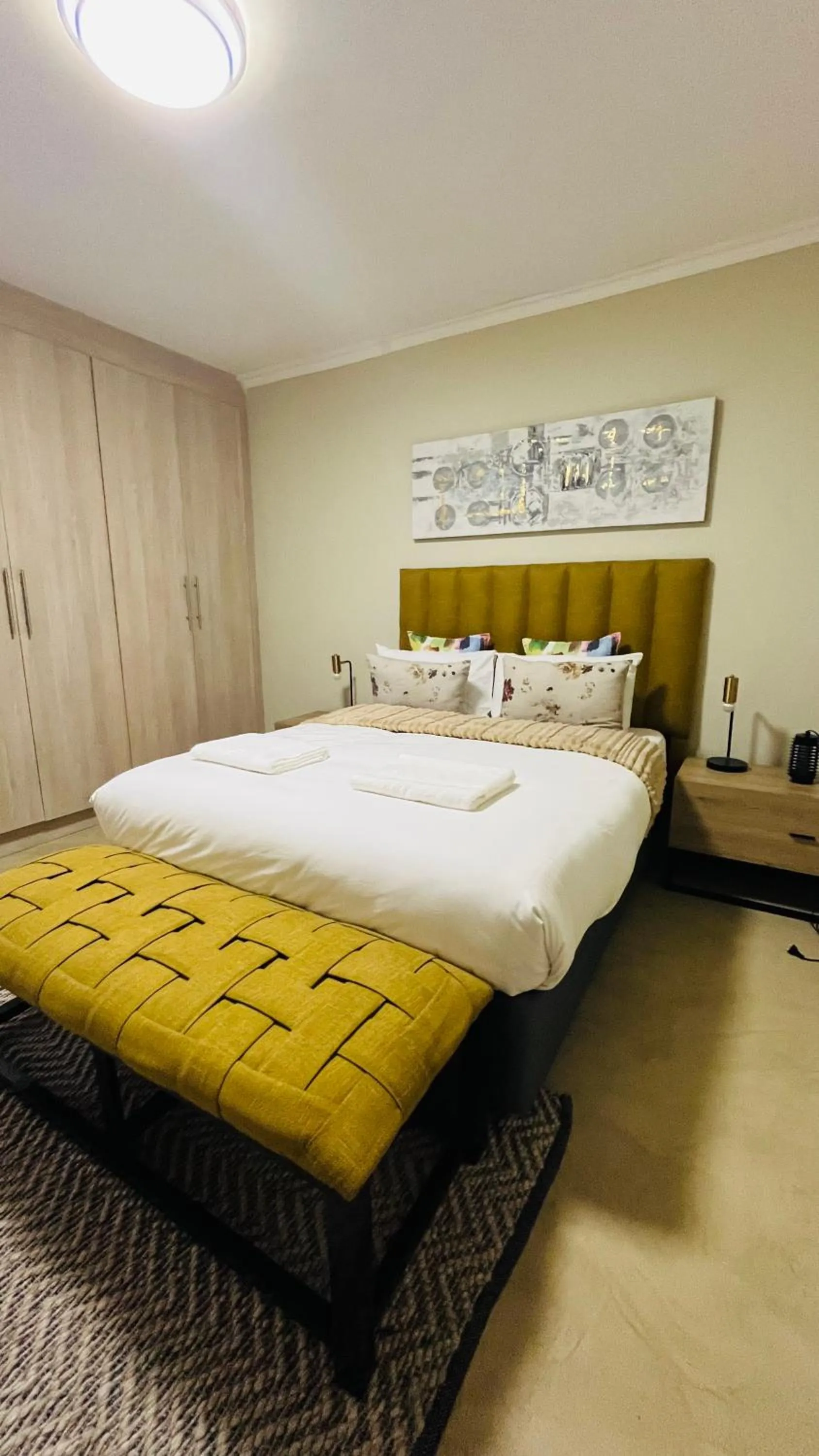 Bed in The Oak Tree House