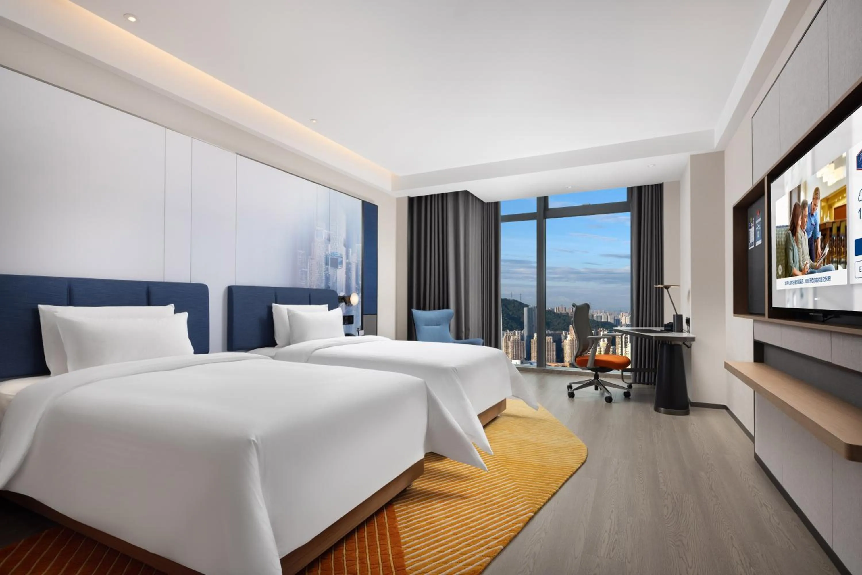 Photo of the whole room, Bed in Hampton by Hilton Shenzhen Futian Huaqiangbei