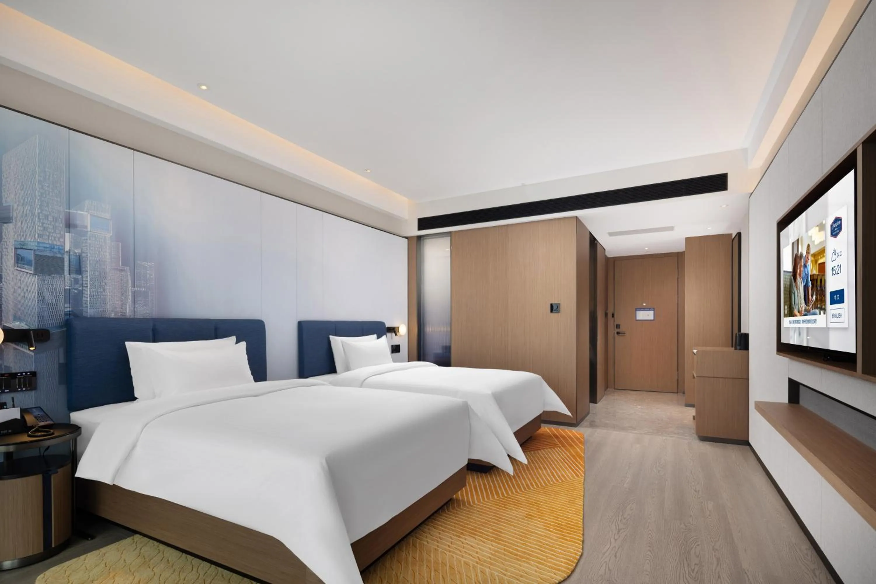 Bed in Hampton by Hilton Shenzhen Futian Huaqiangbei