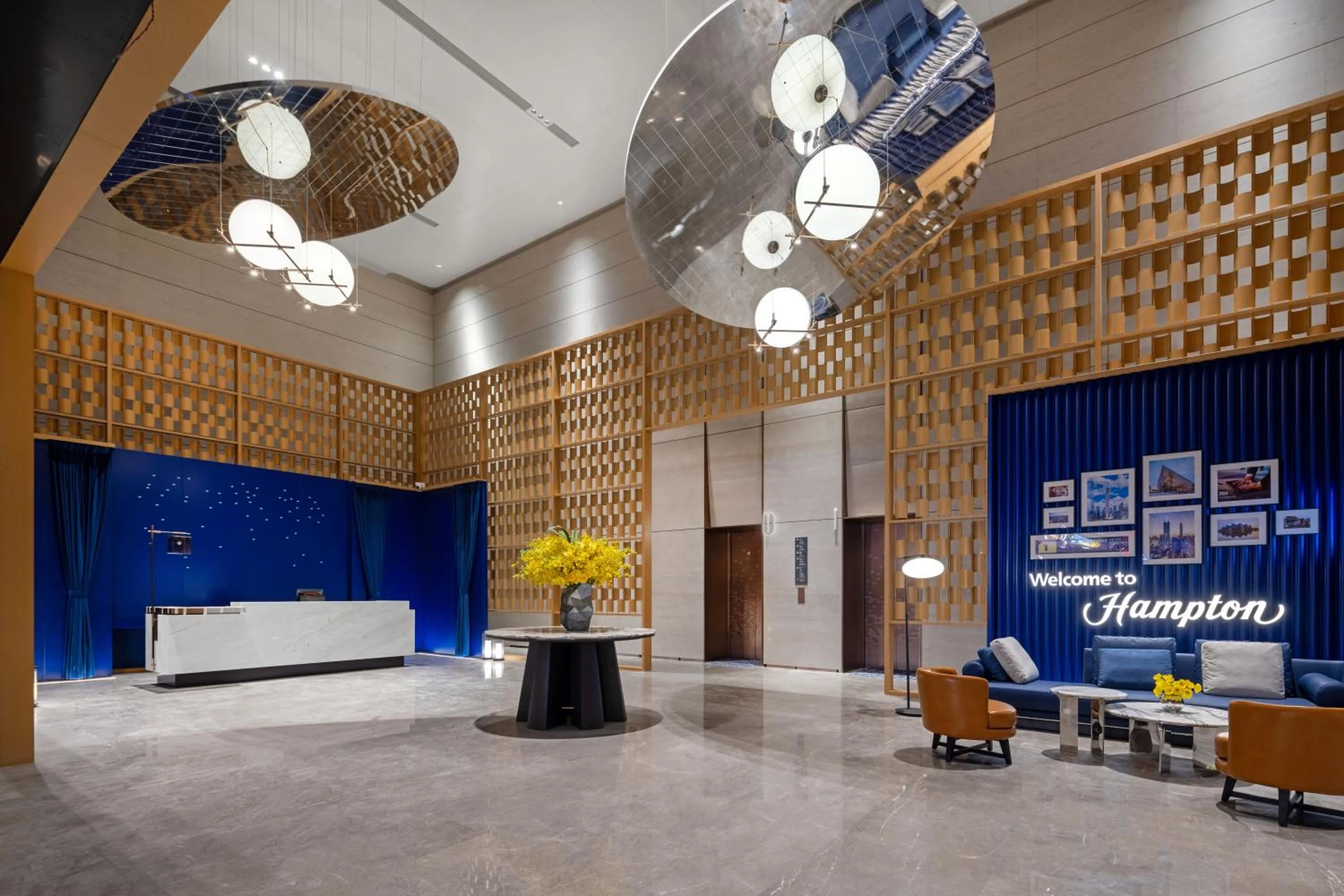 Lobby or reception in Hampton by Hilton Shenzhen Futian Huaqiangbei