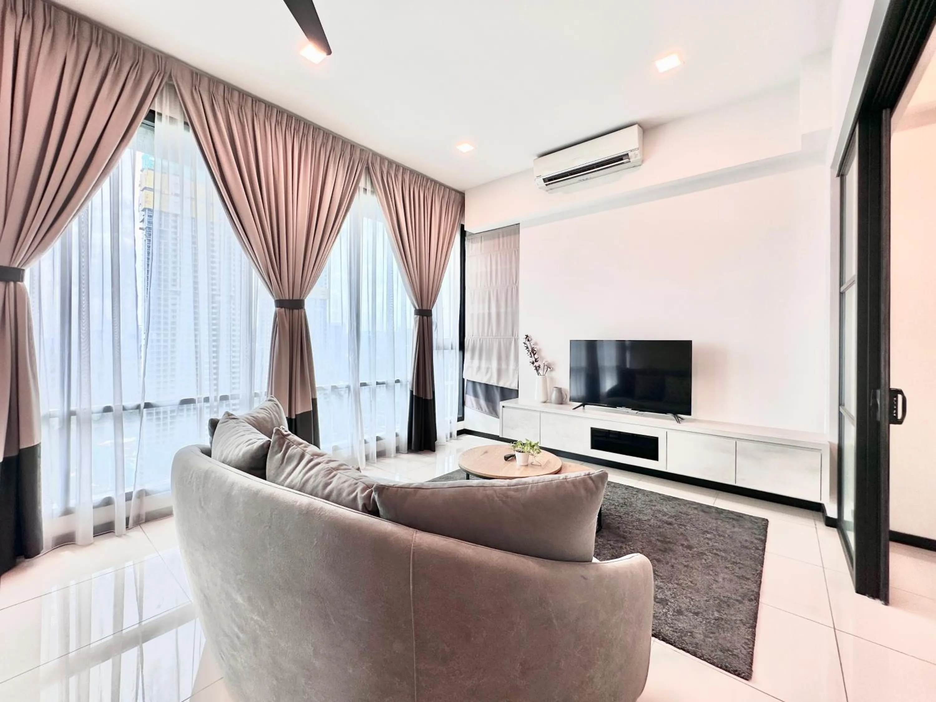 Opus Residences by Manhattan Group