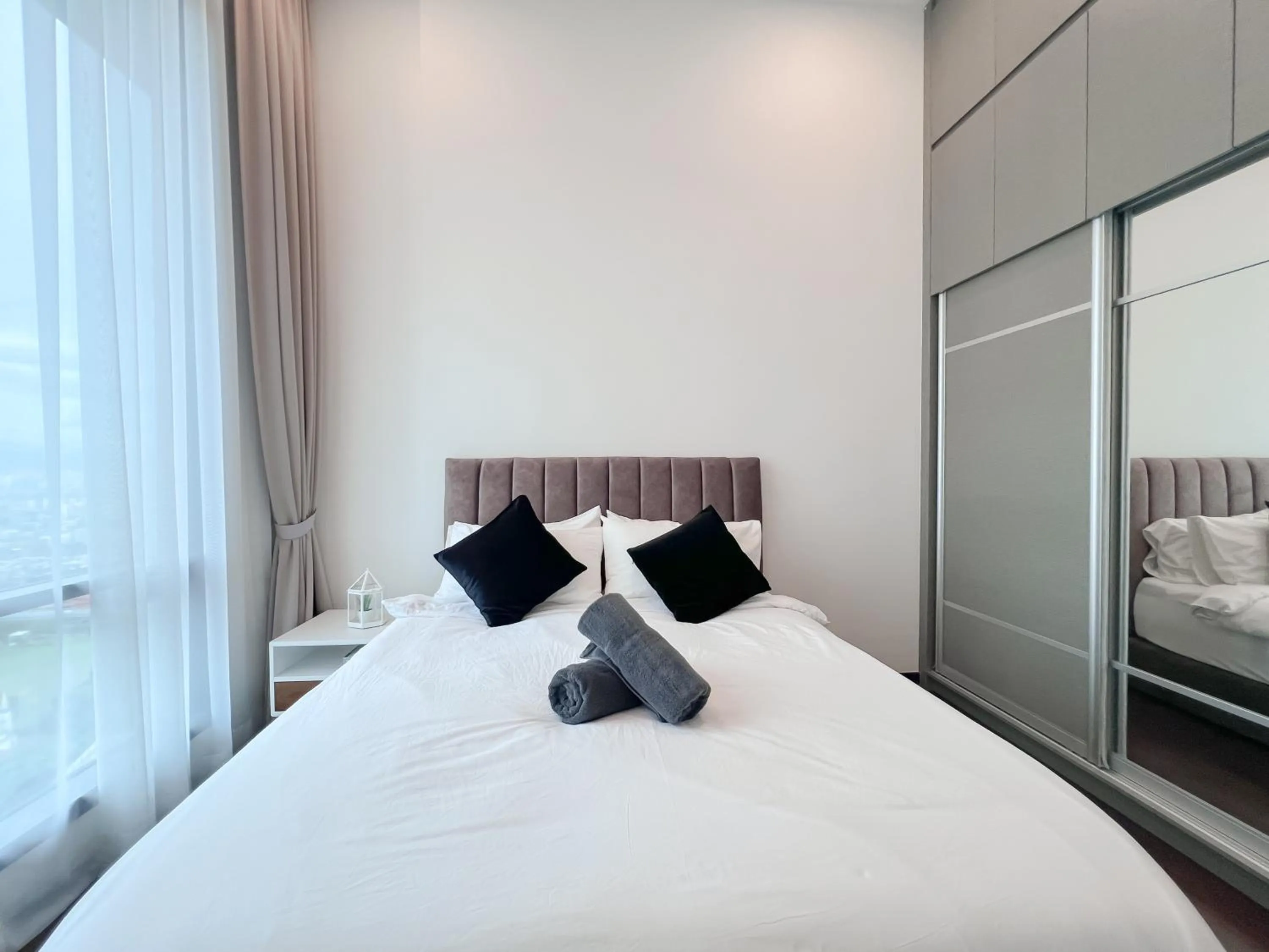 Opus Residences by Manhattan Group