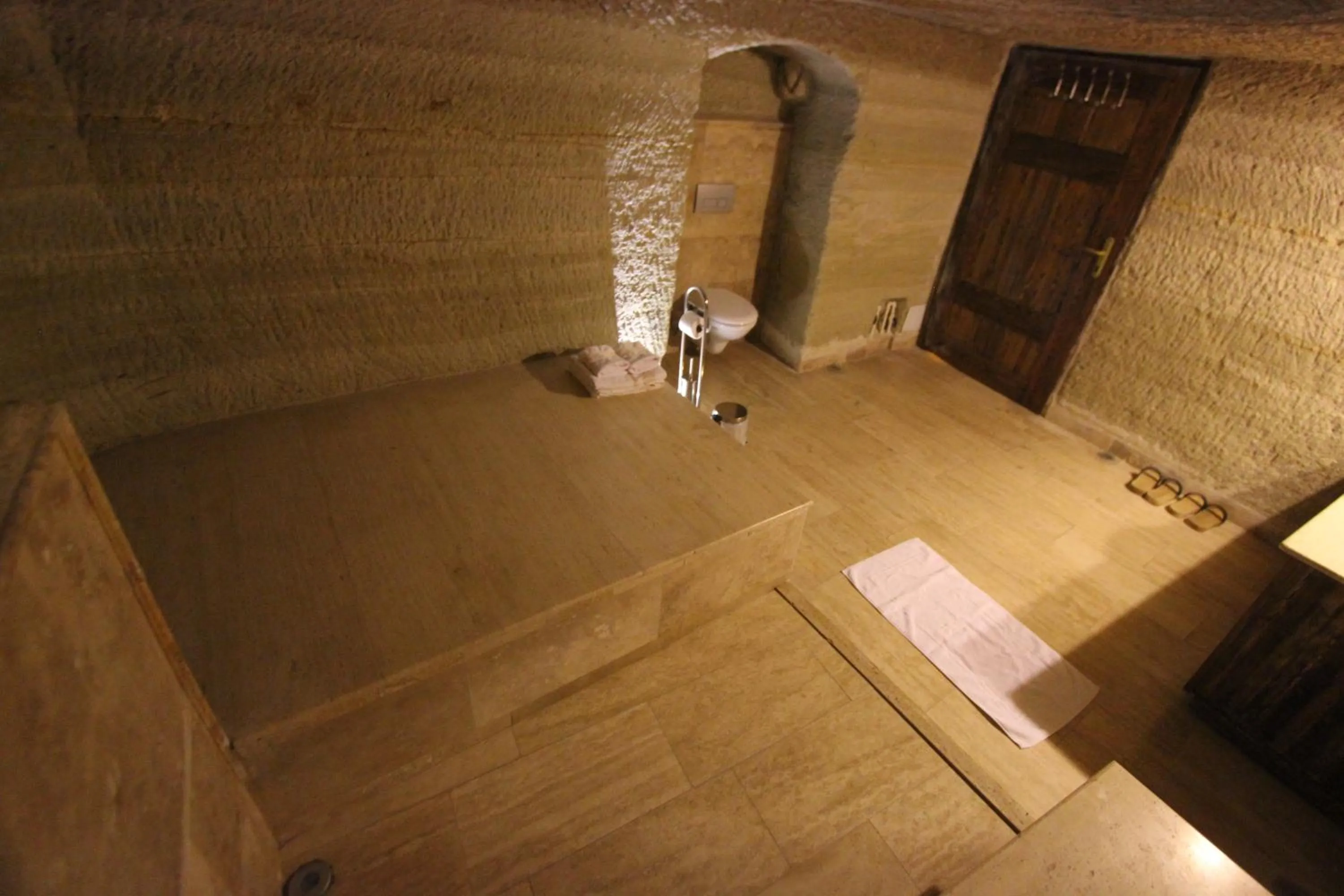 Bathroom in Family Cave Suite Hotel