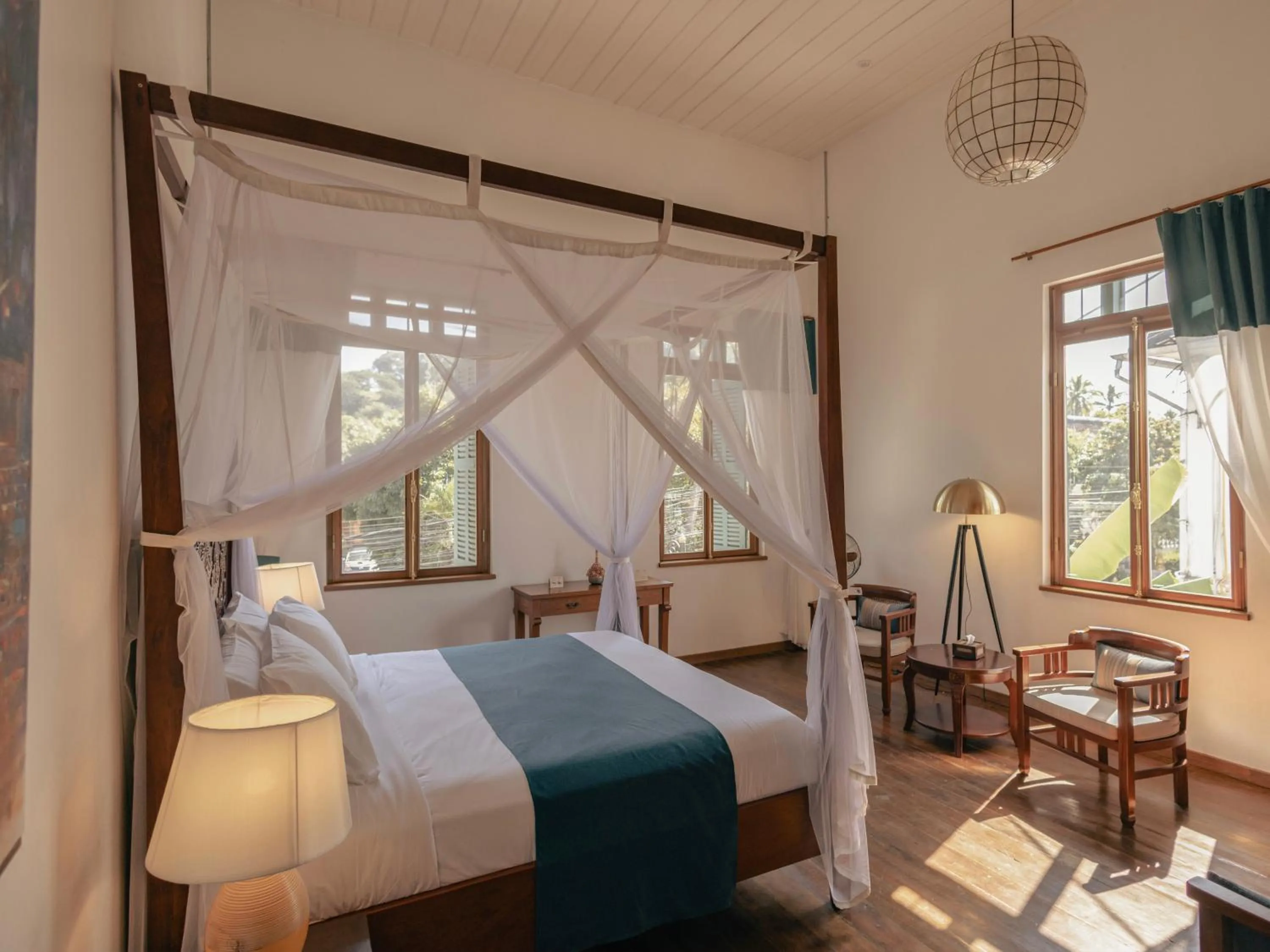 Bed in PHA NYA RESIDENCE