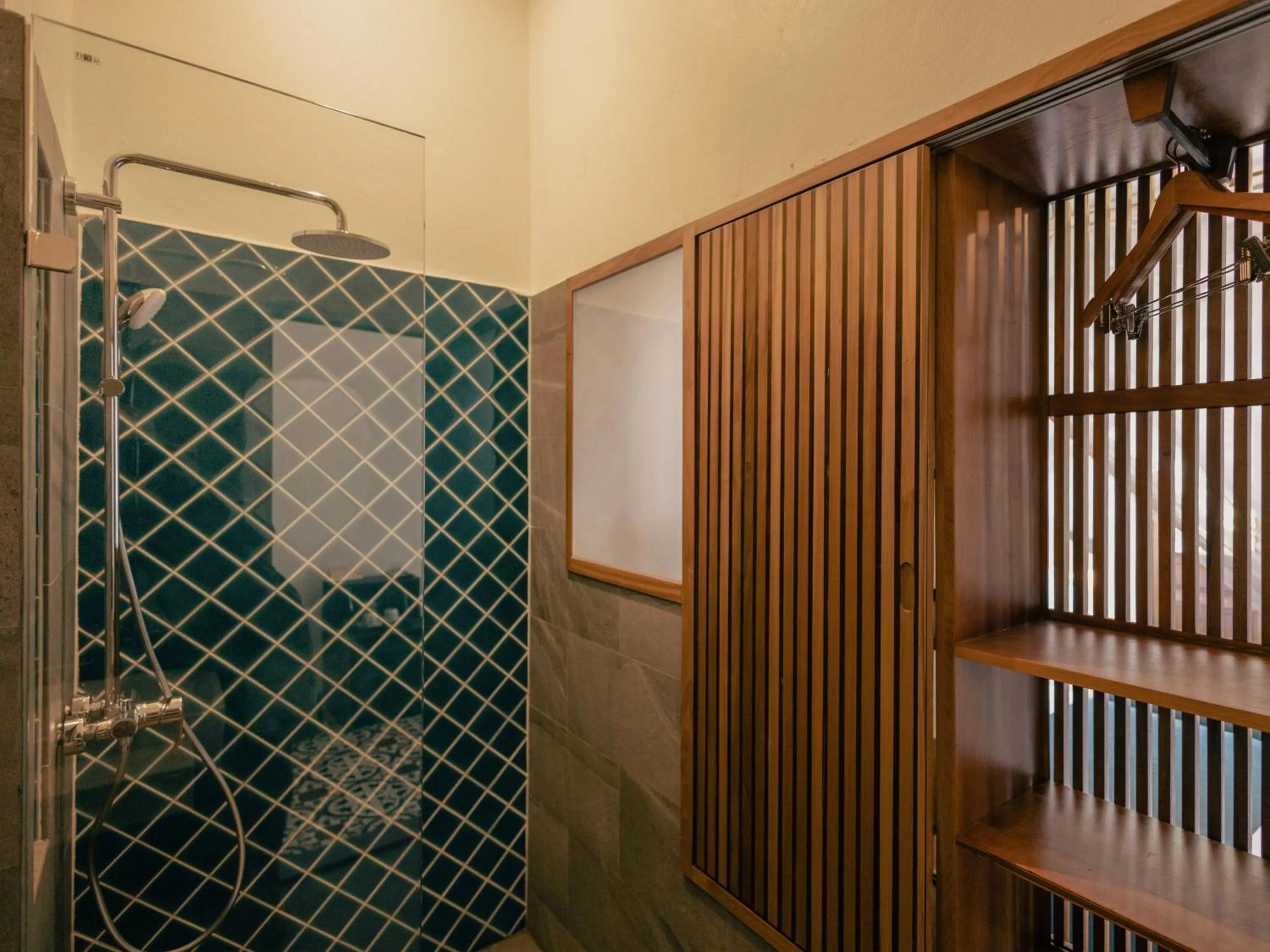 Bathroom in PHA NYA RESIDENCE