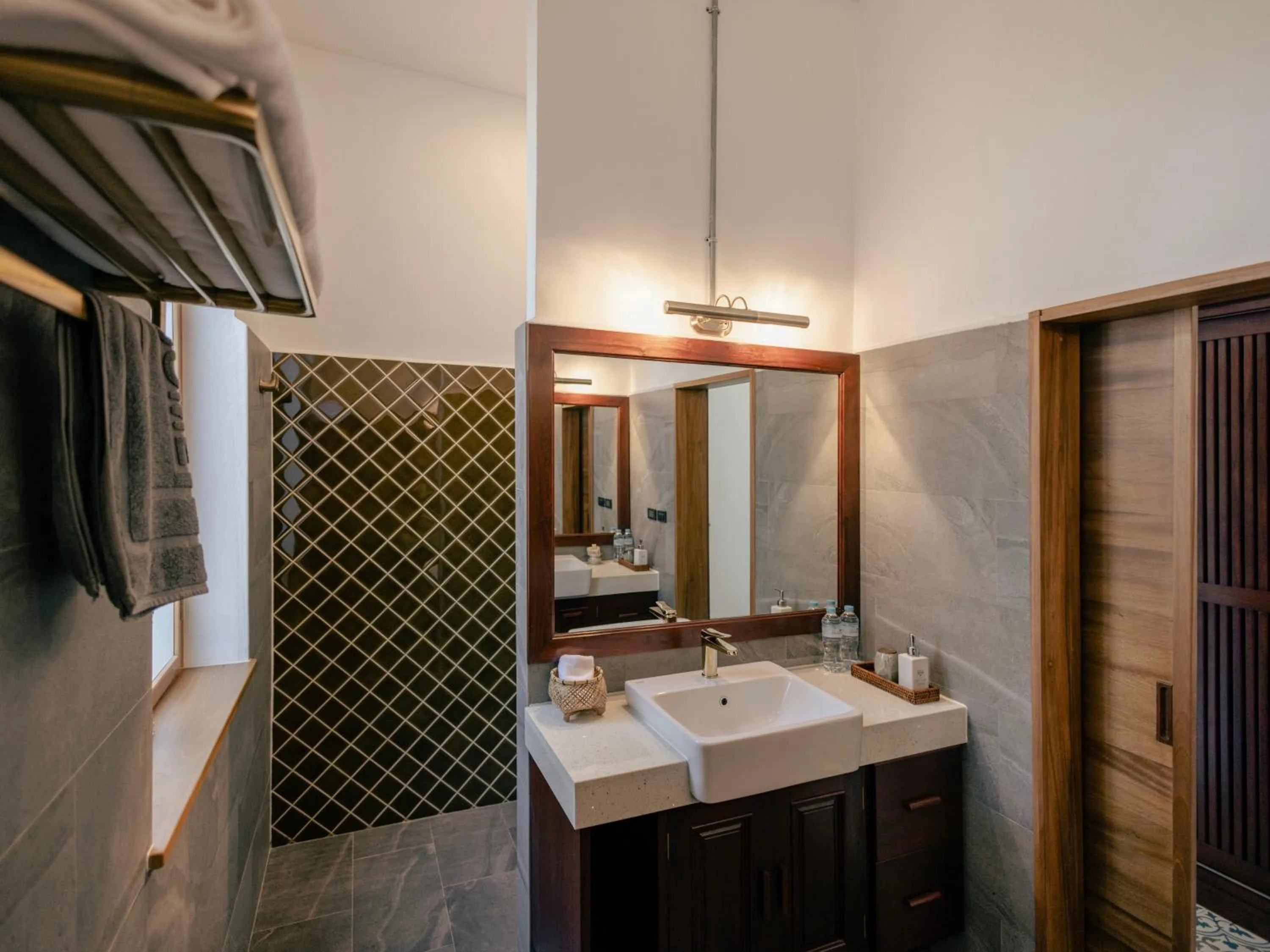 Bathroom in PHA NYA RESIDENCE