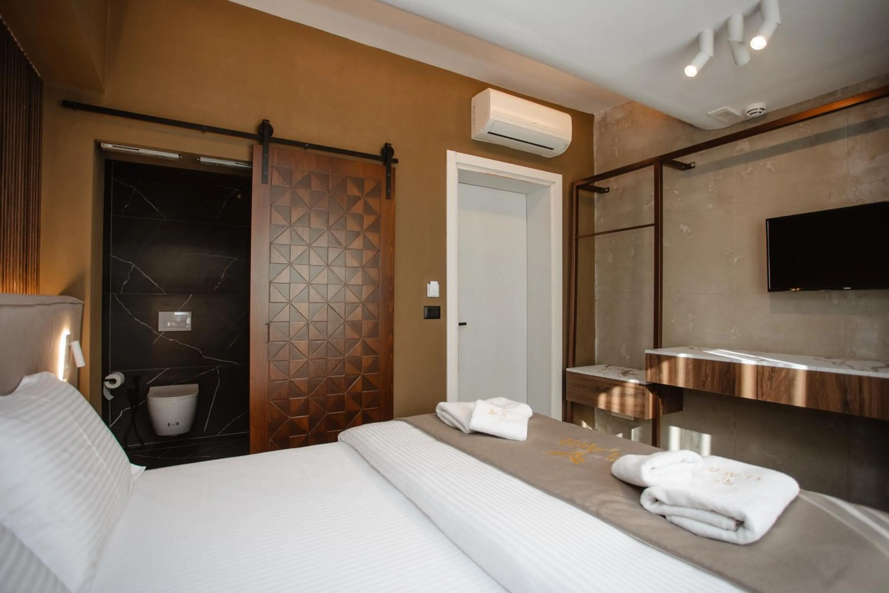 Double Room with Mountain View in Hotel Flaer
