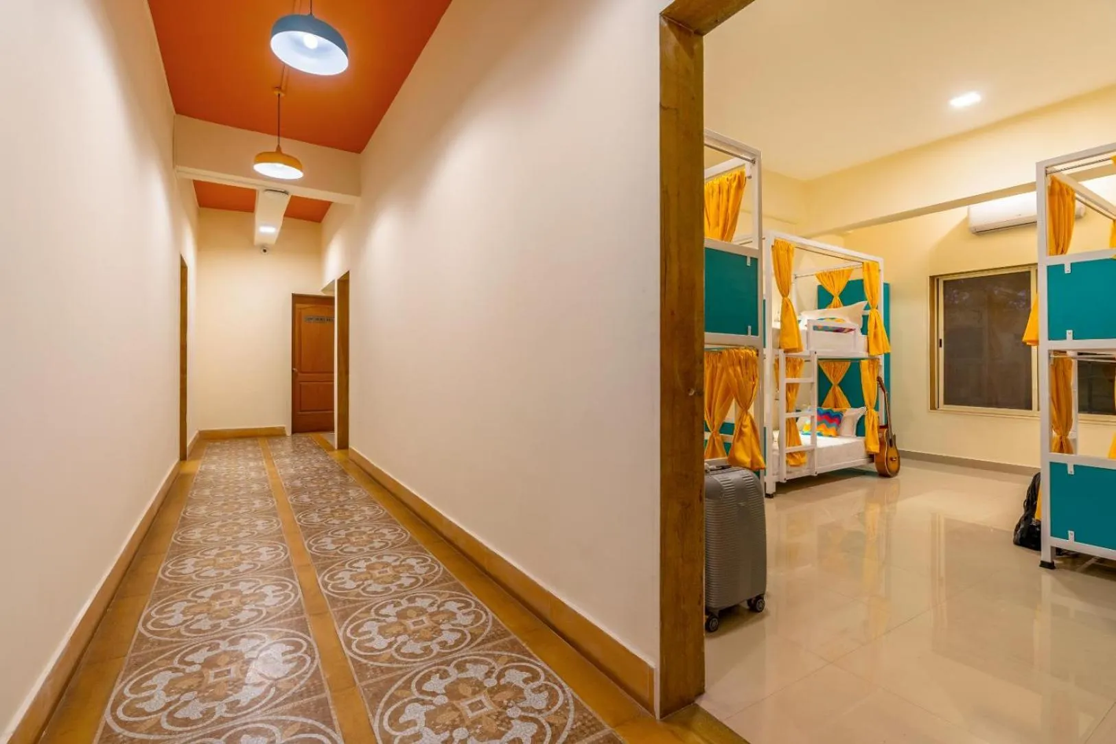 Photo of the whole room in goSTOPS Alibaug