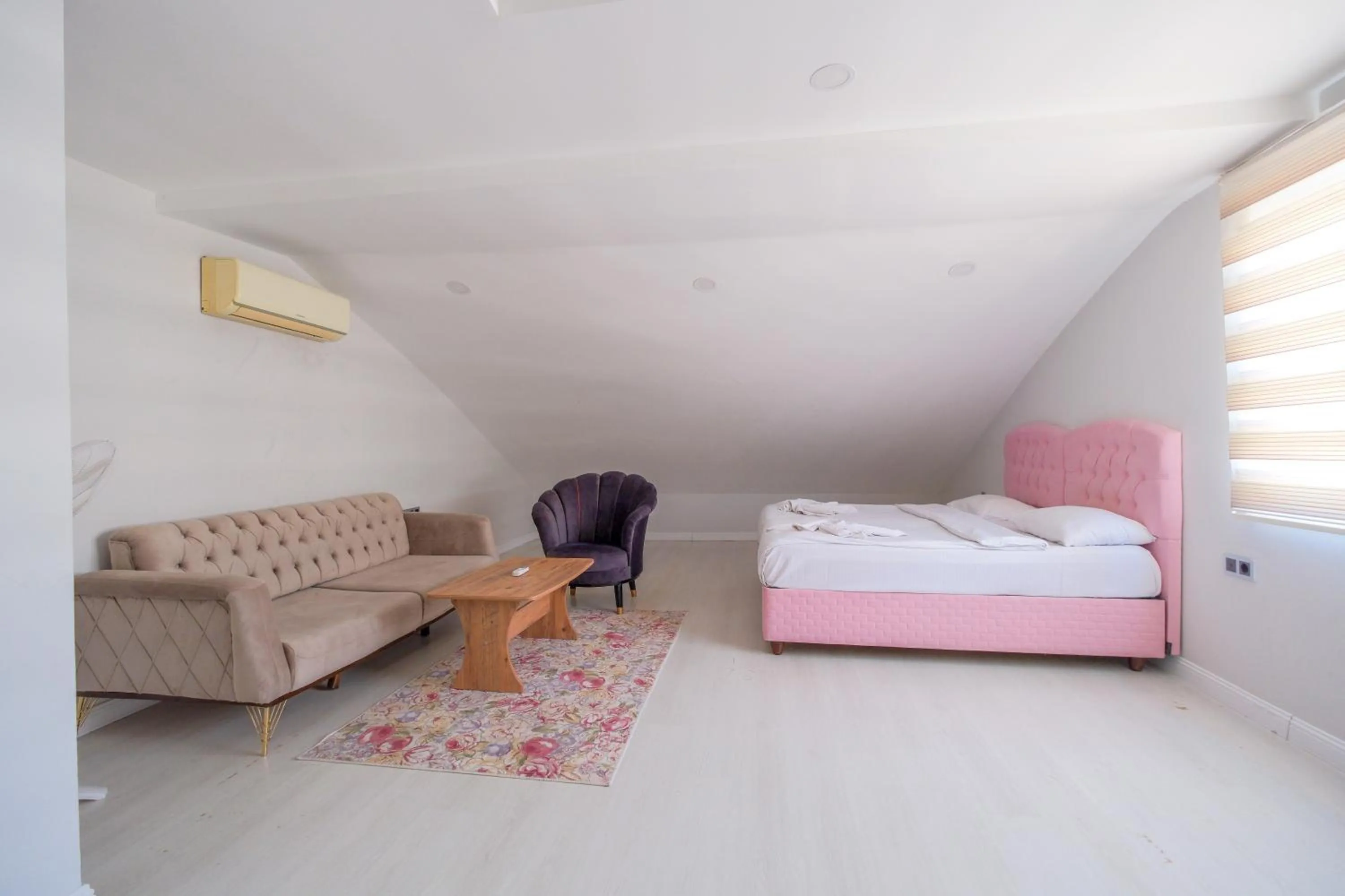 Bed in Avullar Palace Hotel