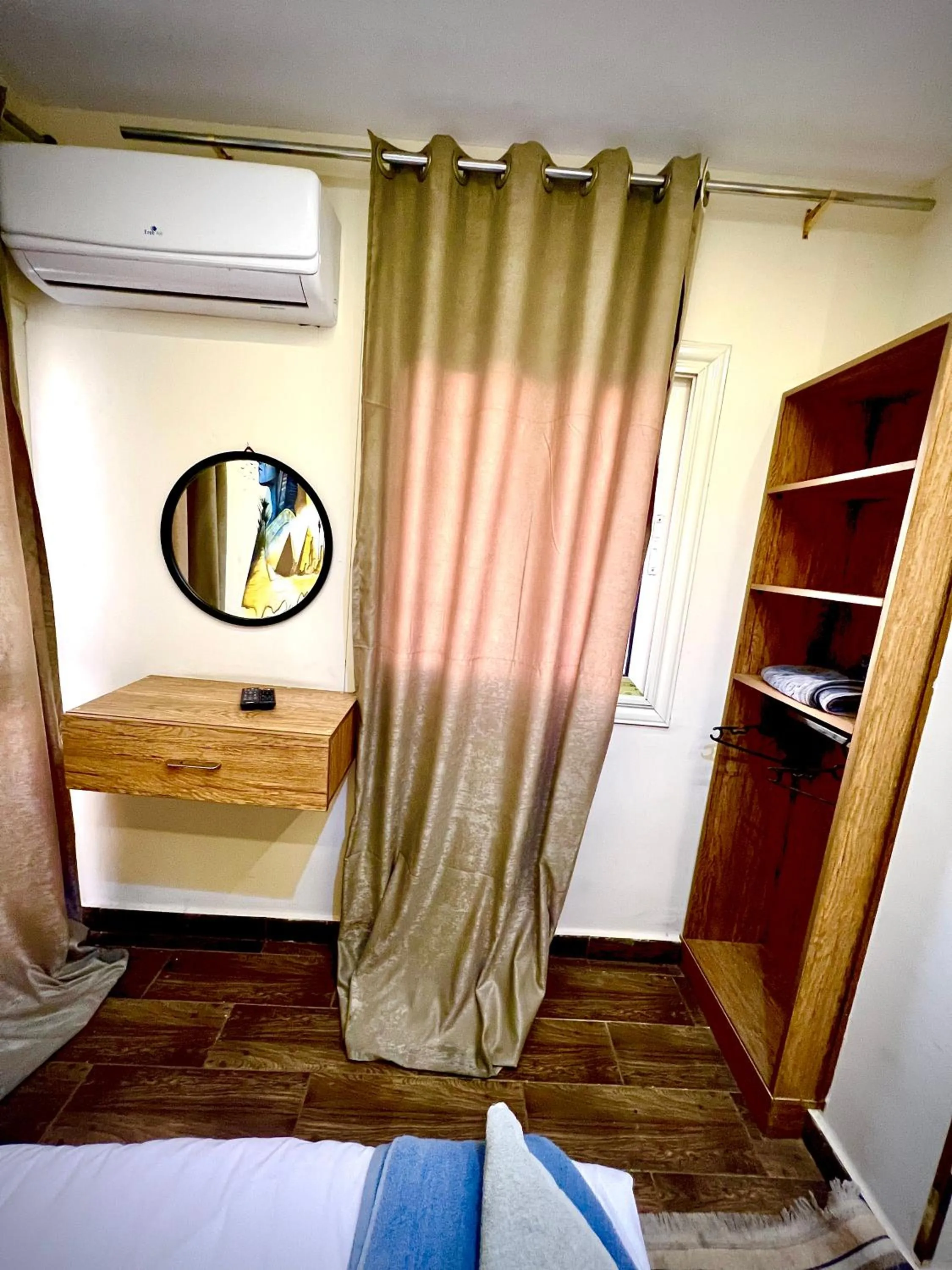 Bed in Farsha Pyramids Inn