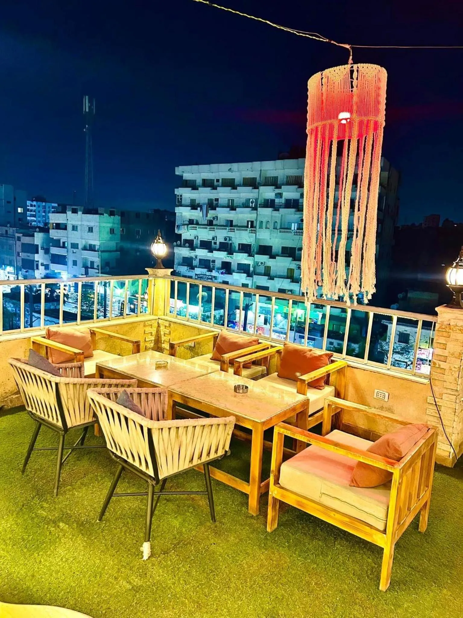 Patio in Farsha Pyramids Inn