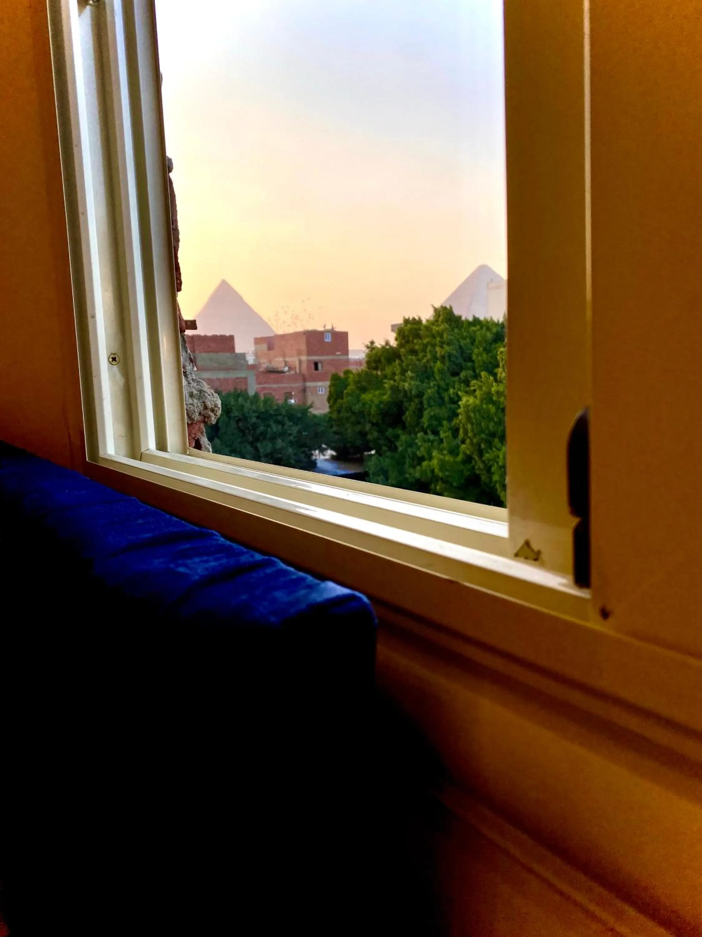 Deluxe Double or Twin Room with Balcony in Farsha Pyramids Inn