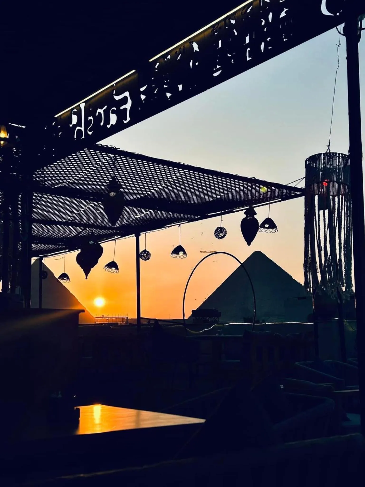 Day in Farsha Pyramids Inn