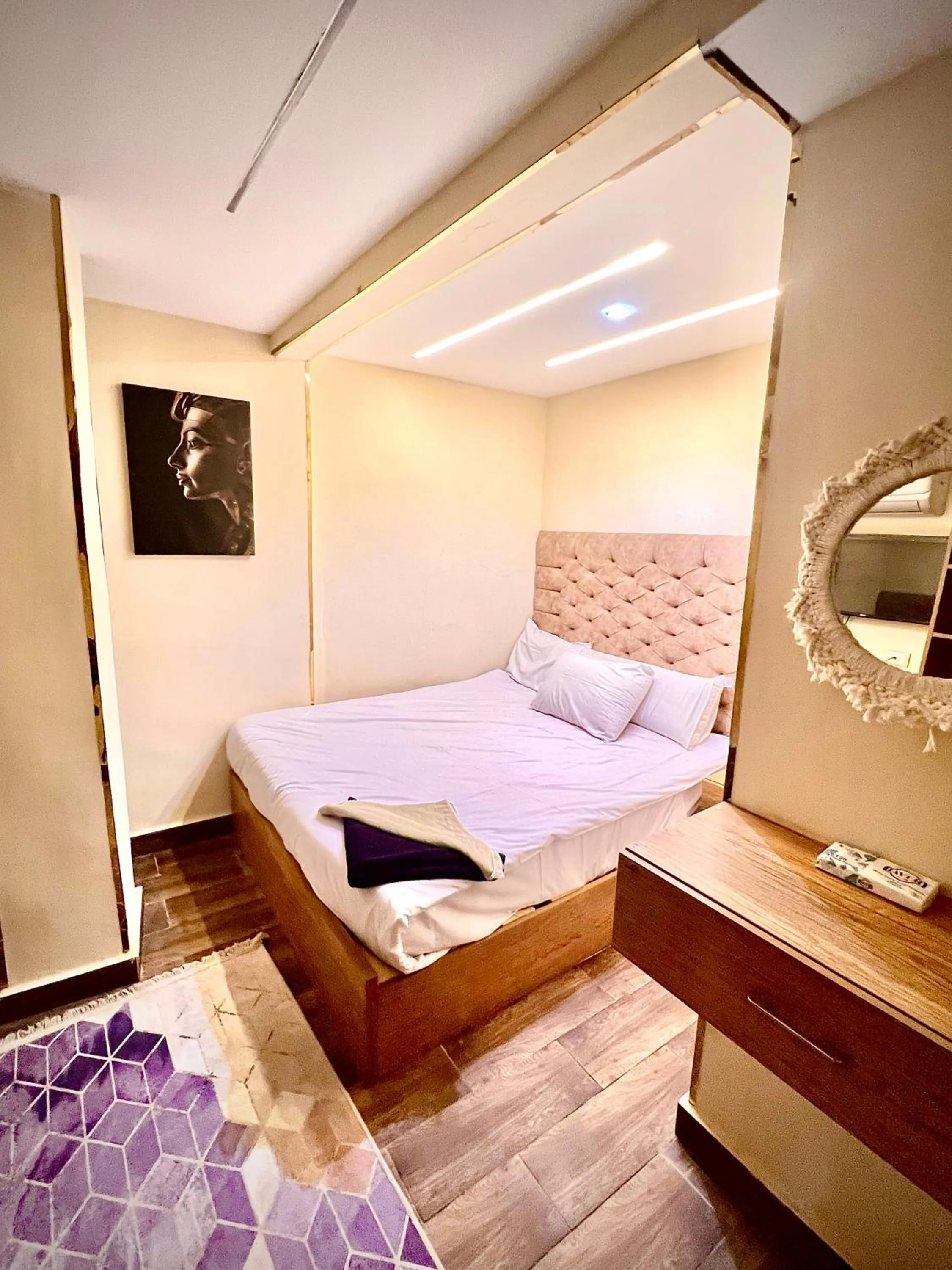 Bed in Farsha Pyramids Inn