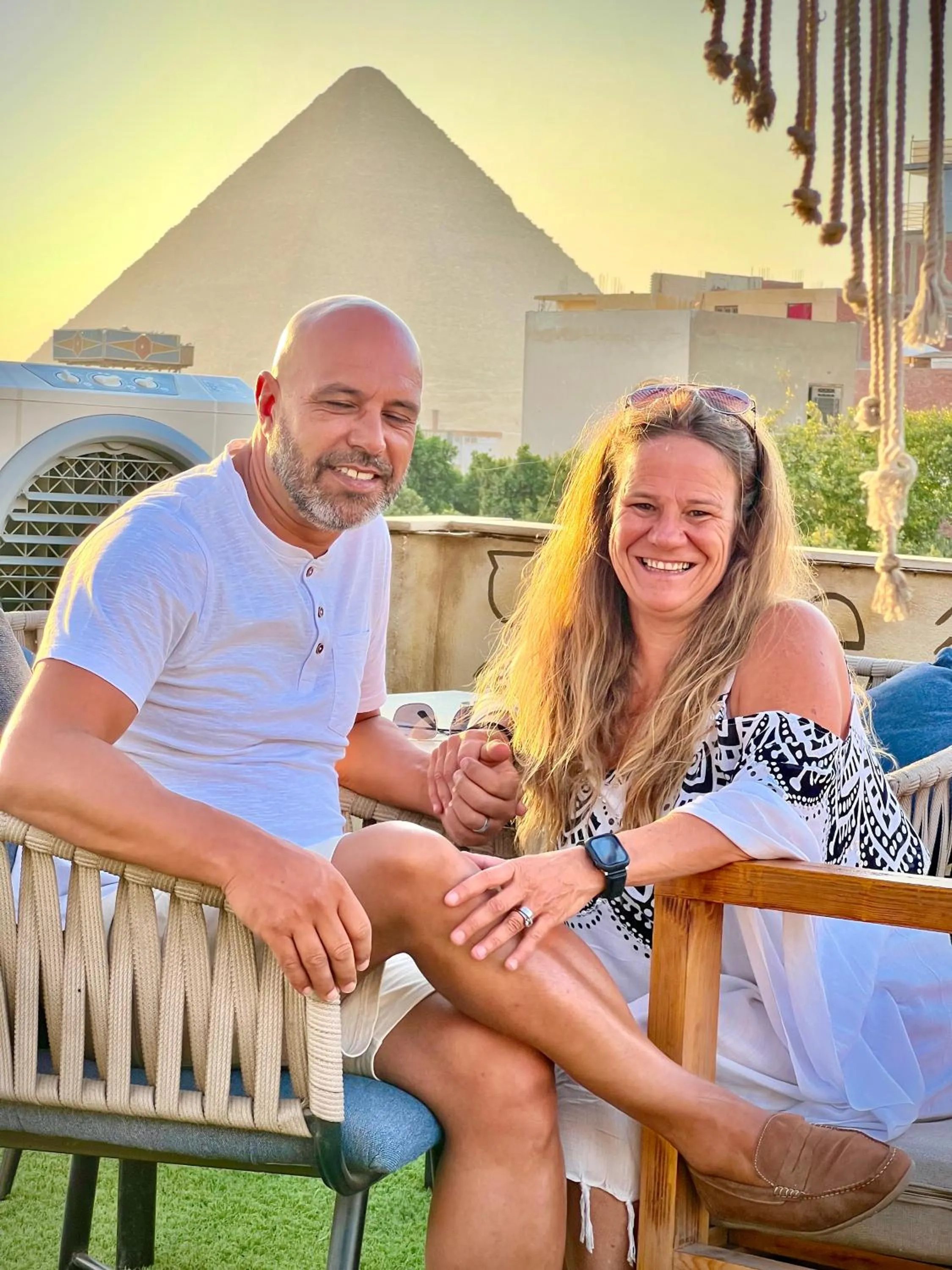 Day in Farsha Pyramids Inn