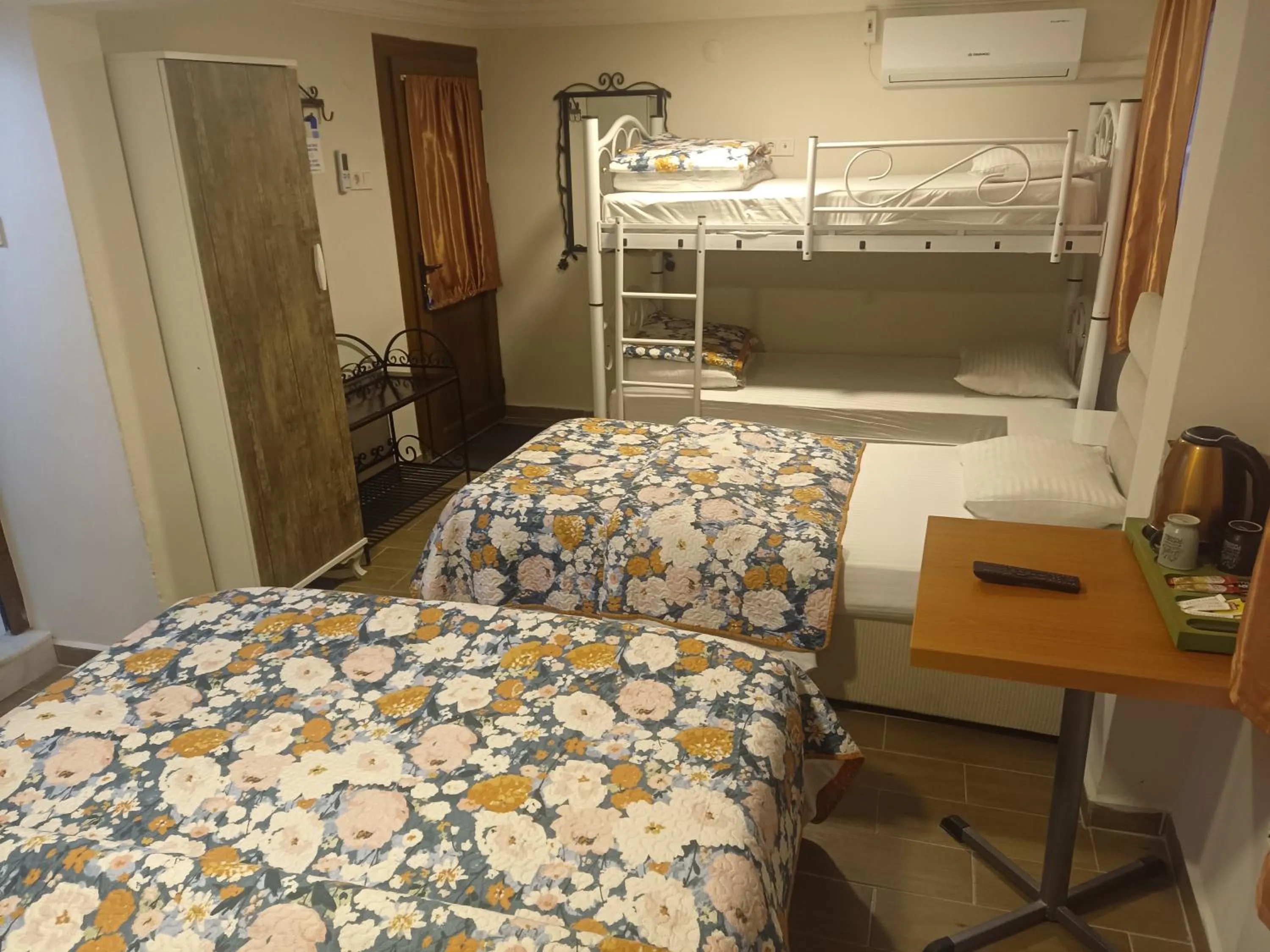 Bed in ENA Serenity Boutique Hotel Ephesus