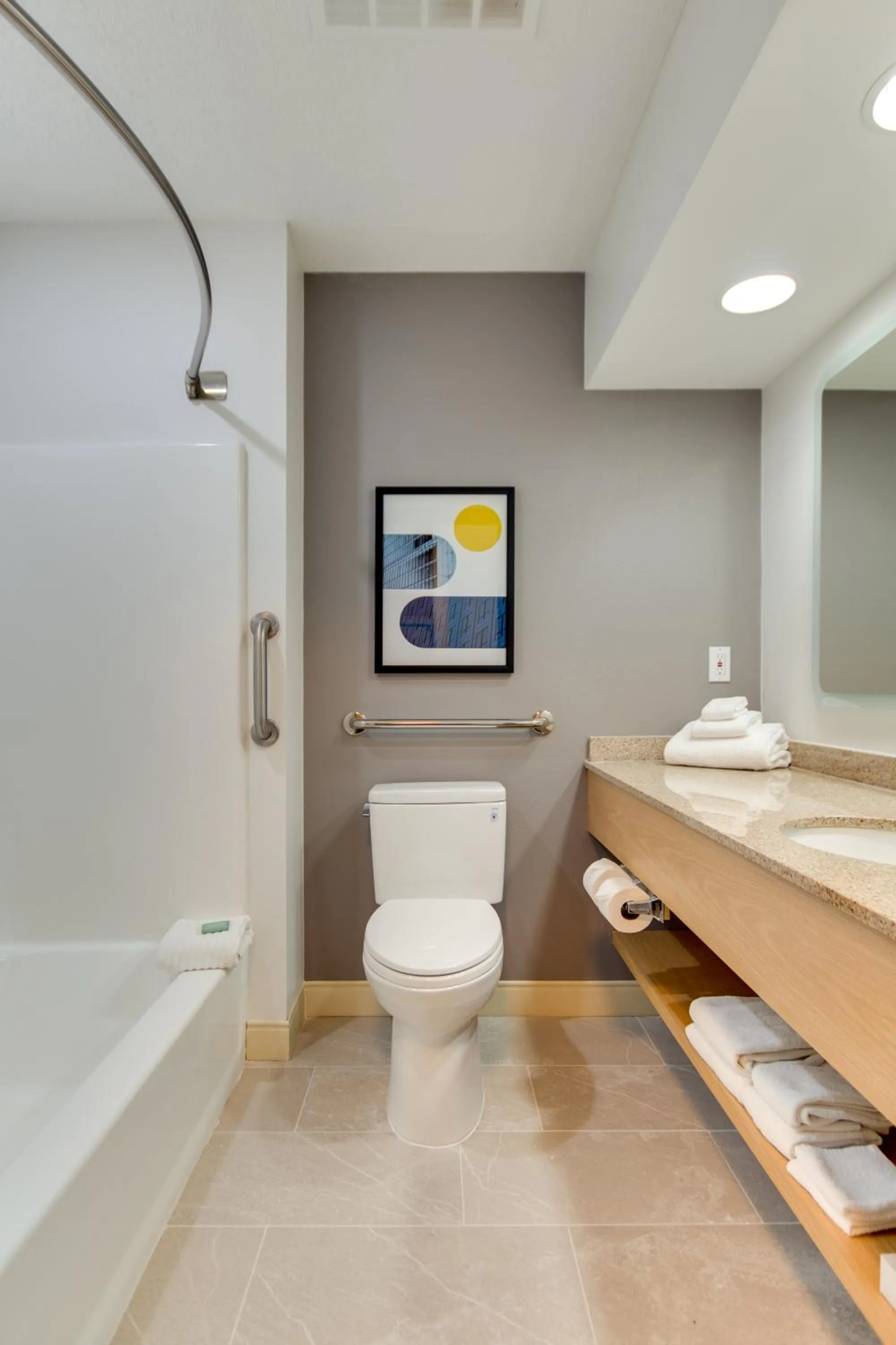 Bathroom in Hotel Bemidji