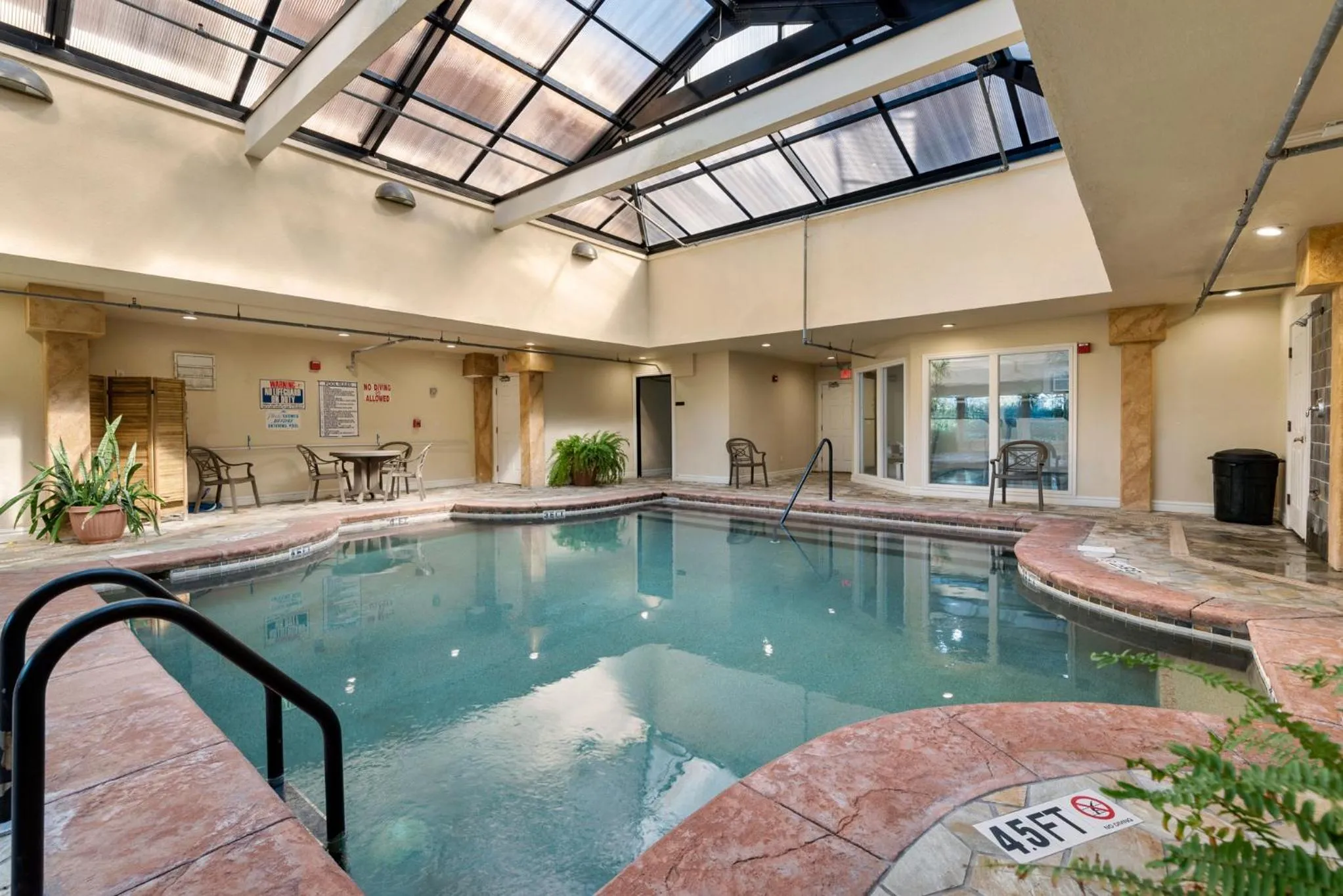 Swimming pool in Salty Shenanigans