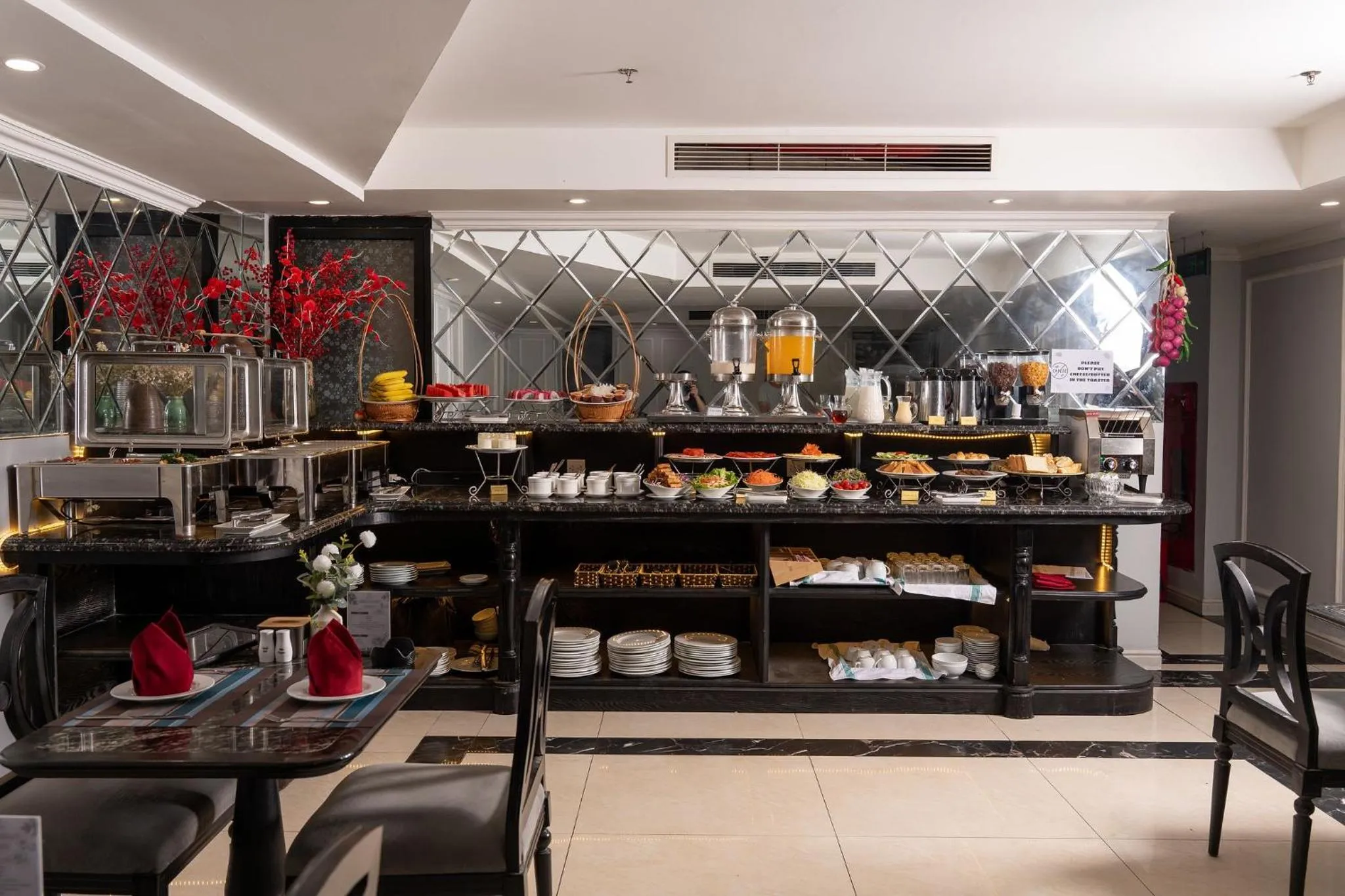 Breakfast in Amara Hanoi Hotel and Spa