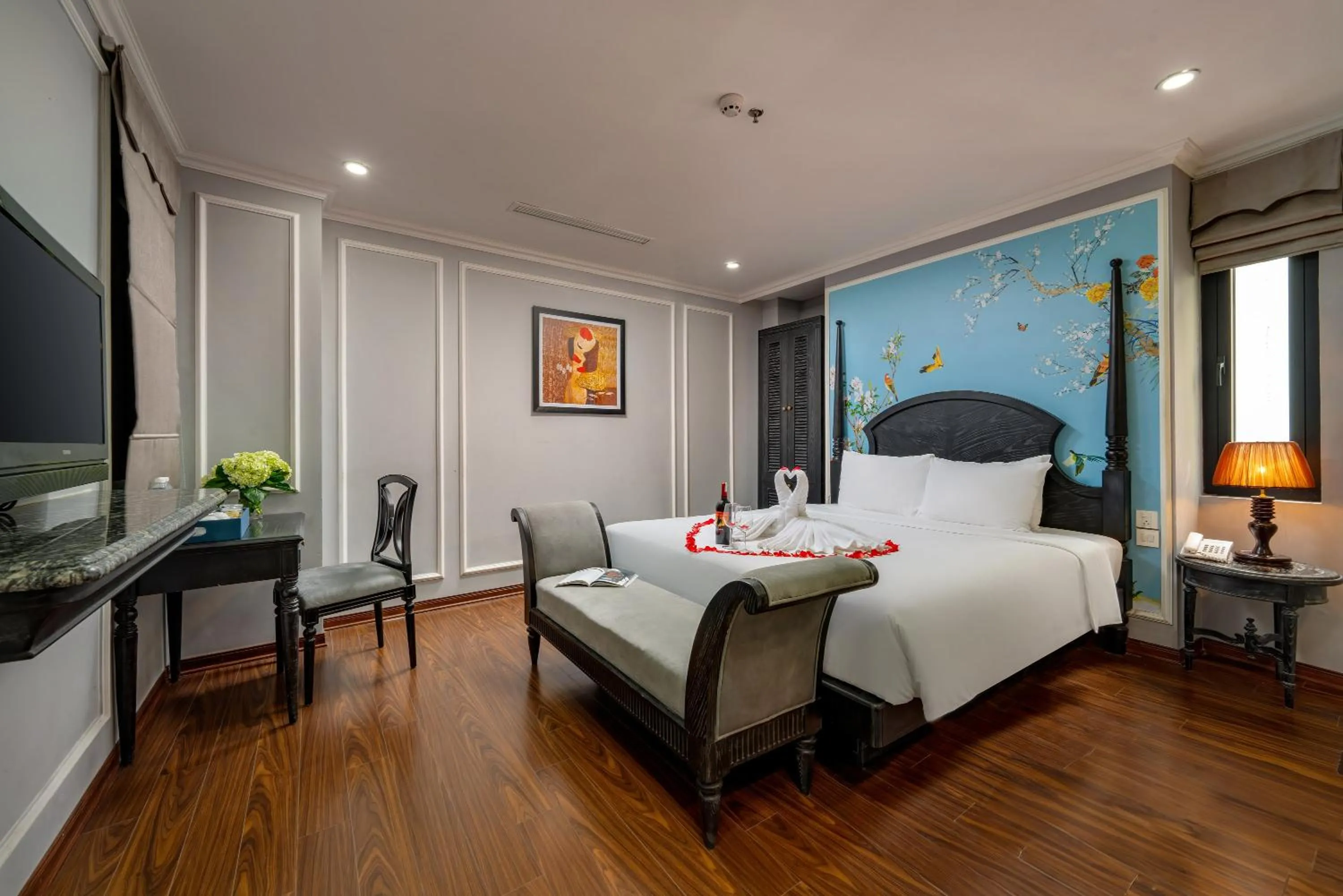 Bed in Amara Hanoi Hotel and Spa