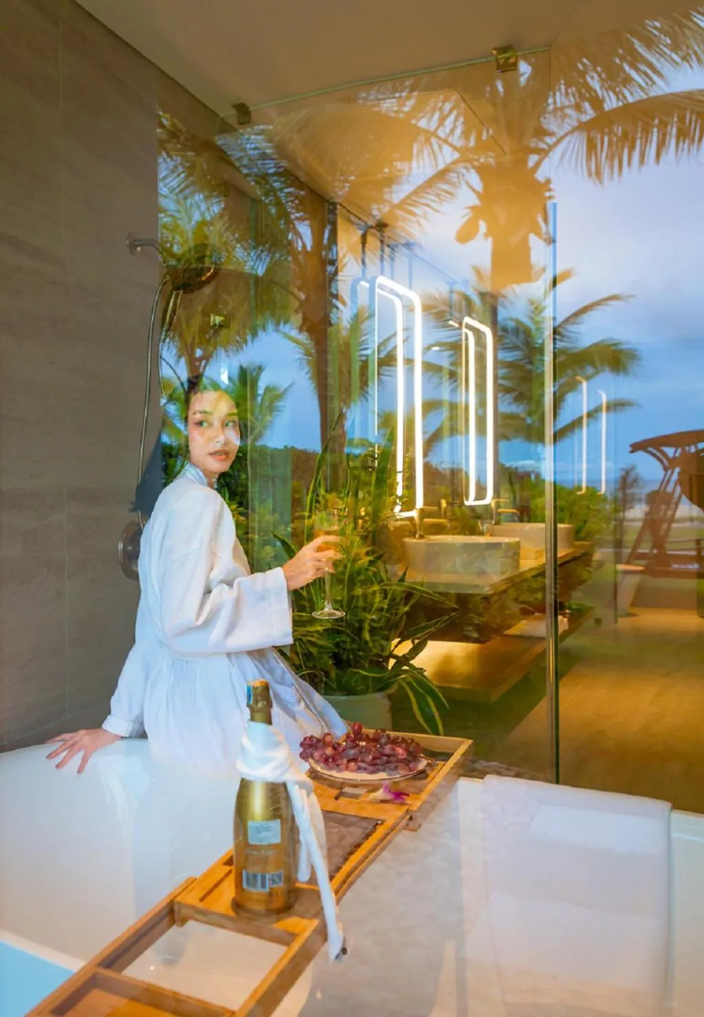 Bathroom in Hoi An Royal Beachfront Villas