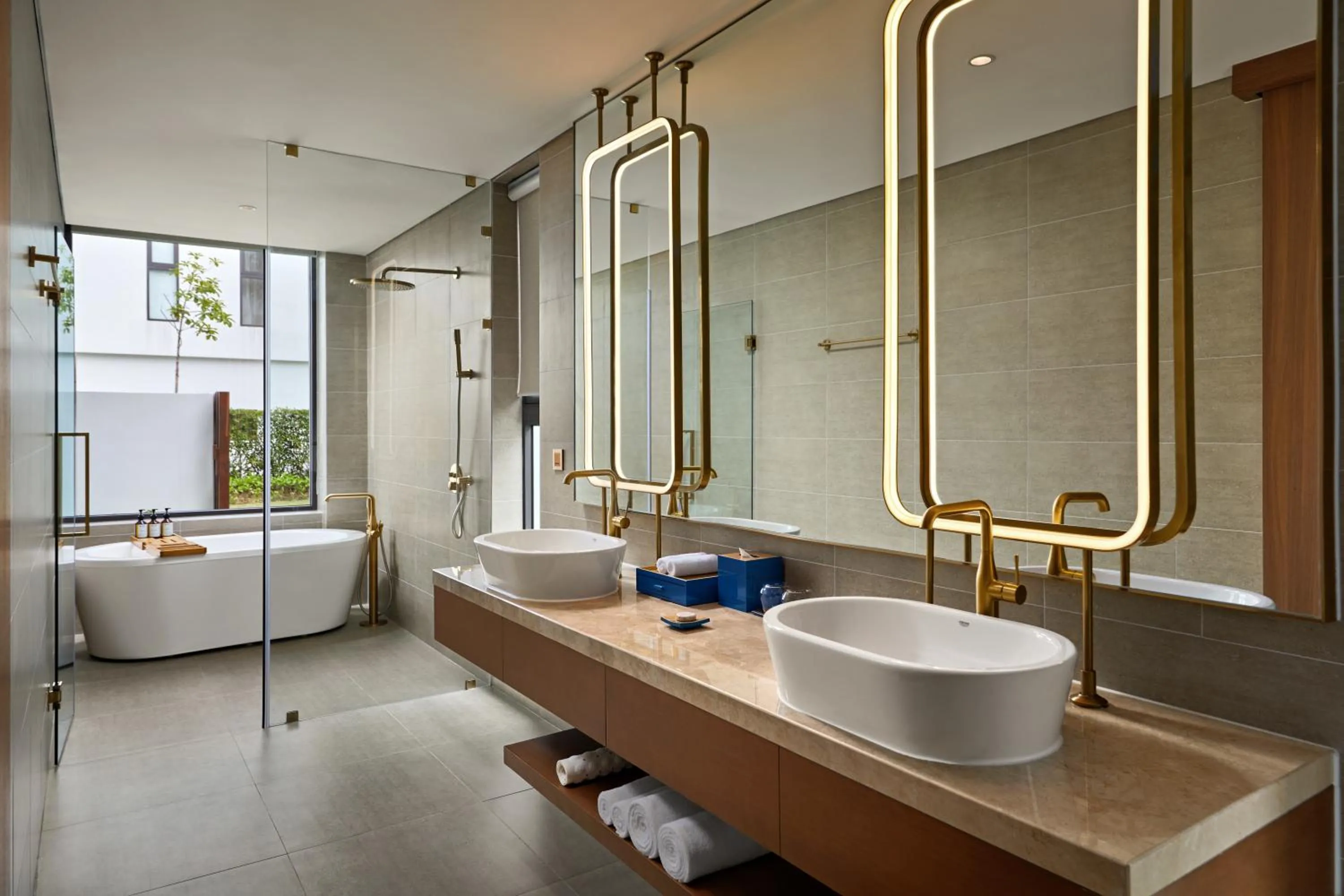 Bathroom in Hoi An Royal Beachfront Villas