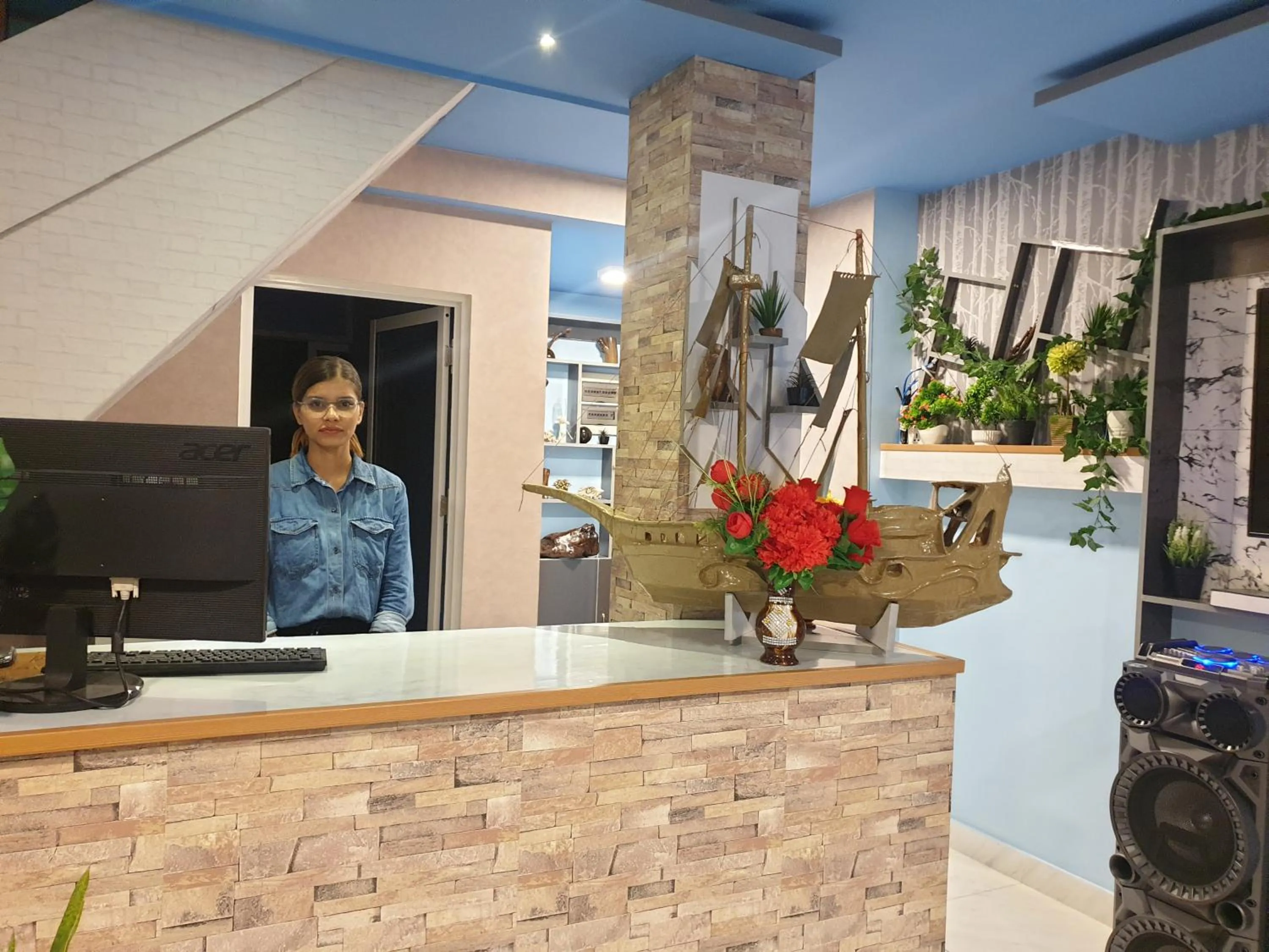 Isle inn {Fuvahmulah)