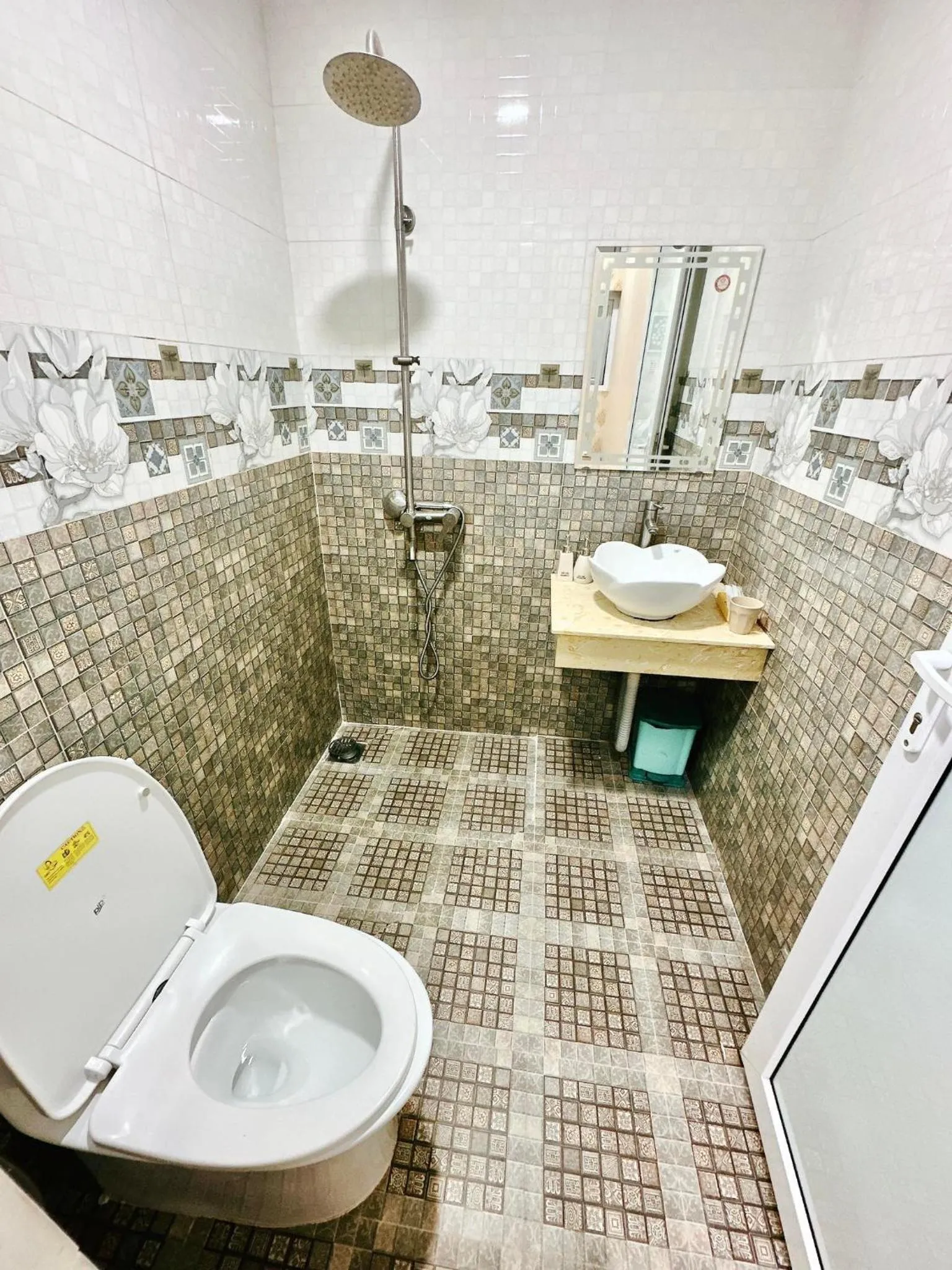 Bathroom in Xing City Hotel Dalat