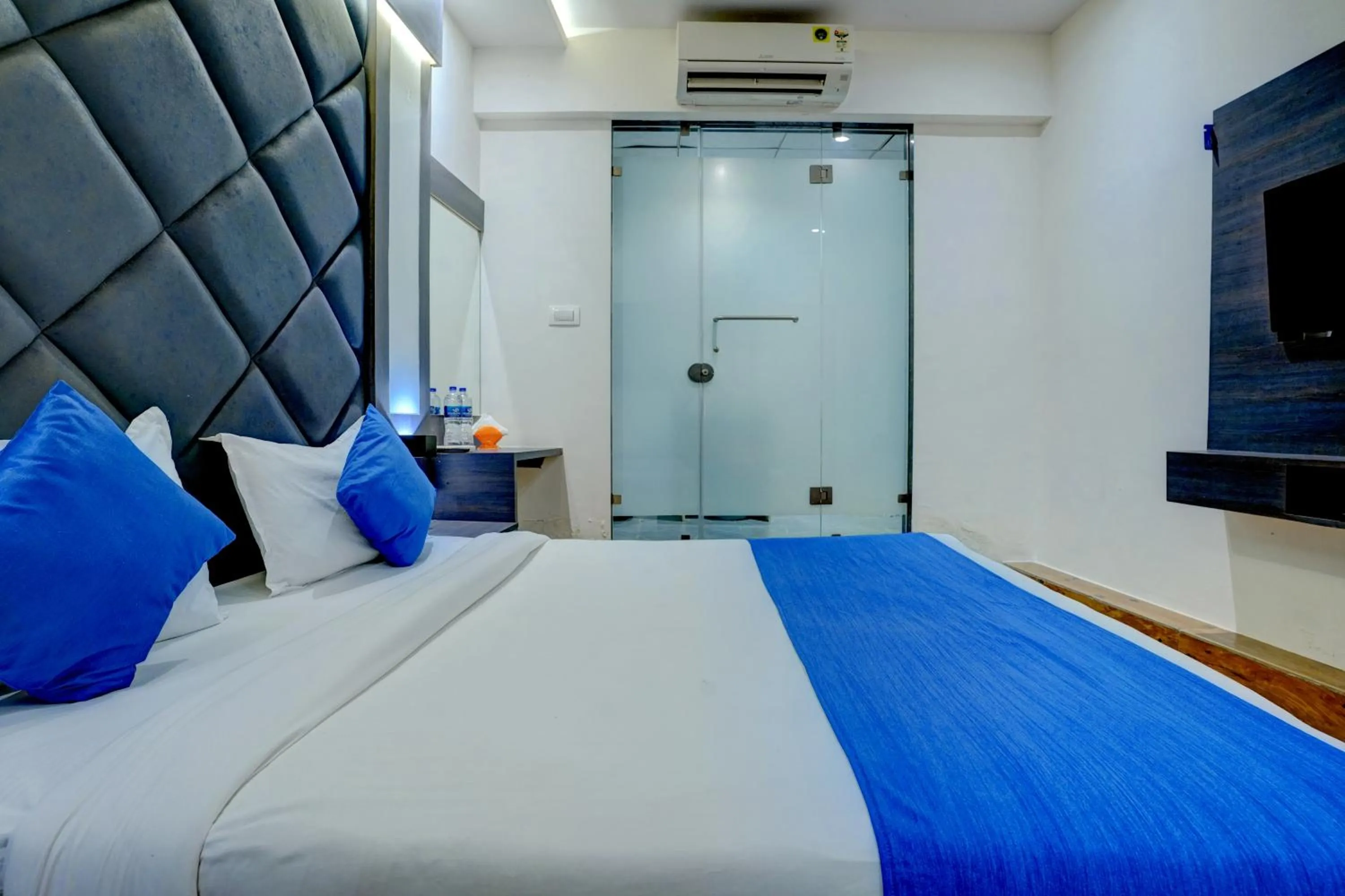 Bed in Hotel Gorrion