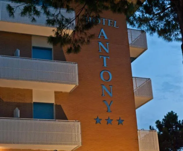Hotel Antony