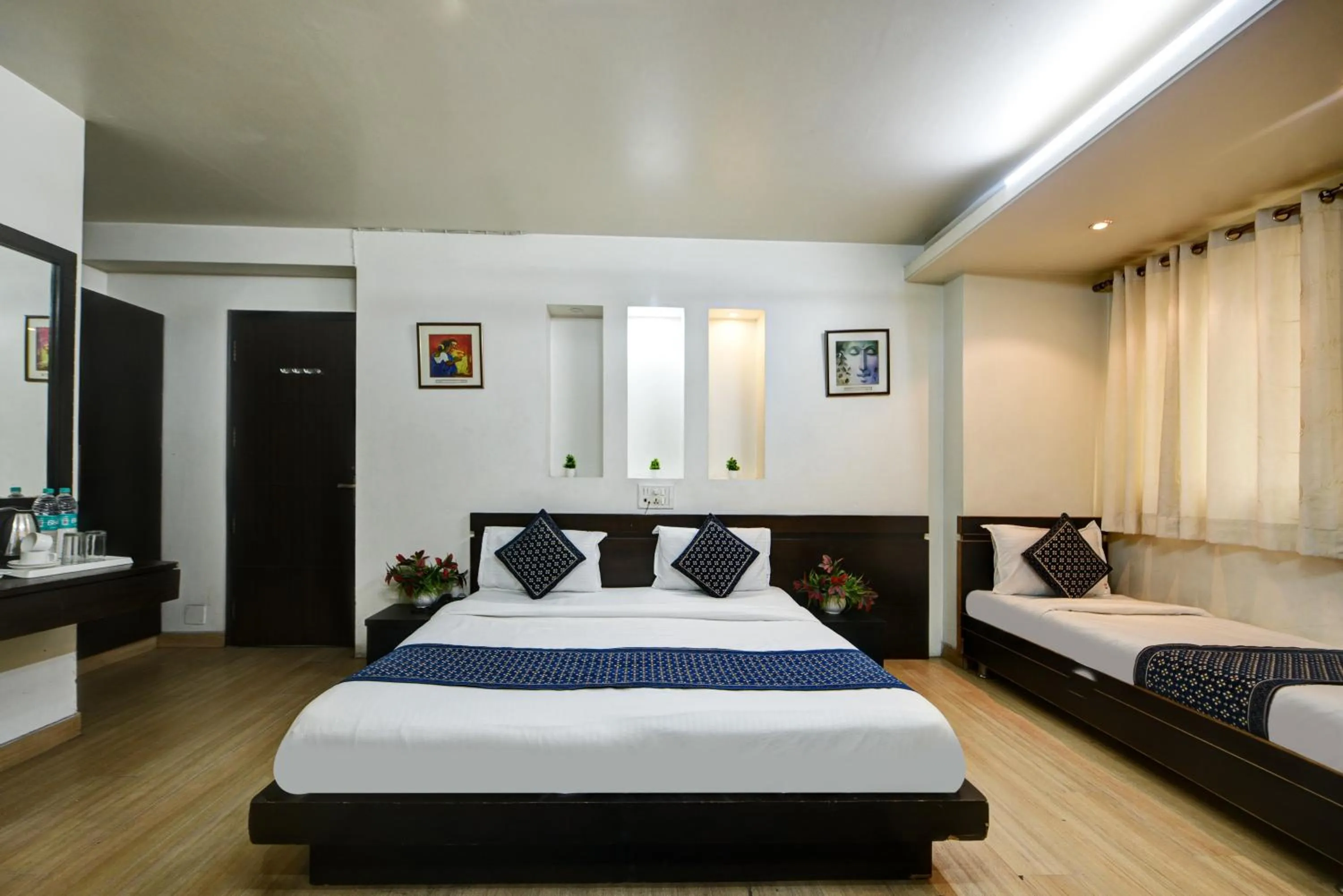 Bedroom, Bed in Sweet Home Lodge