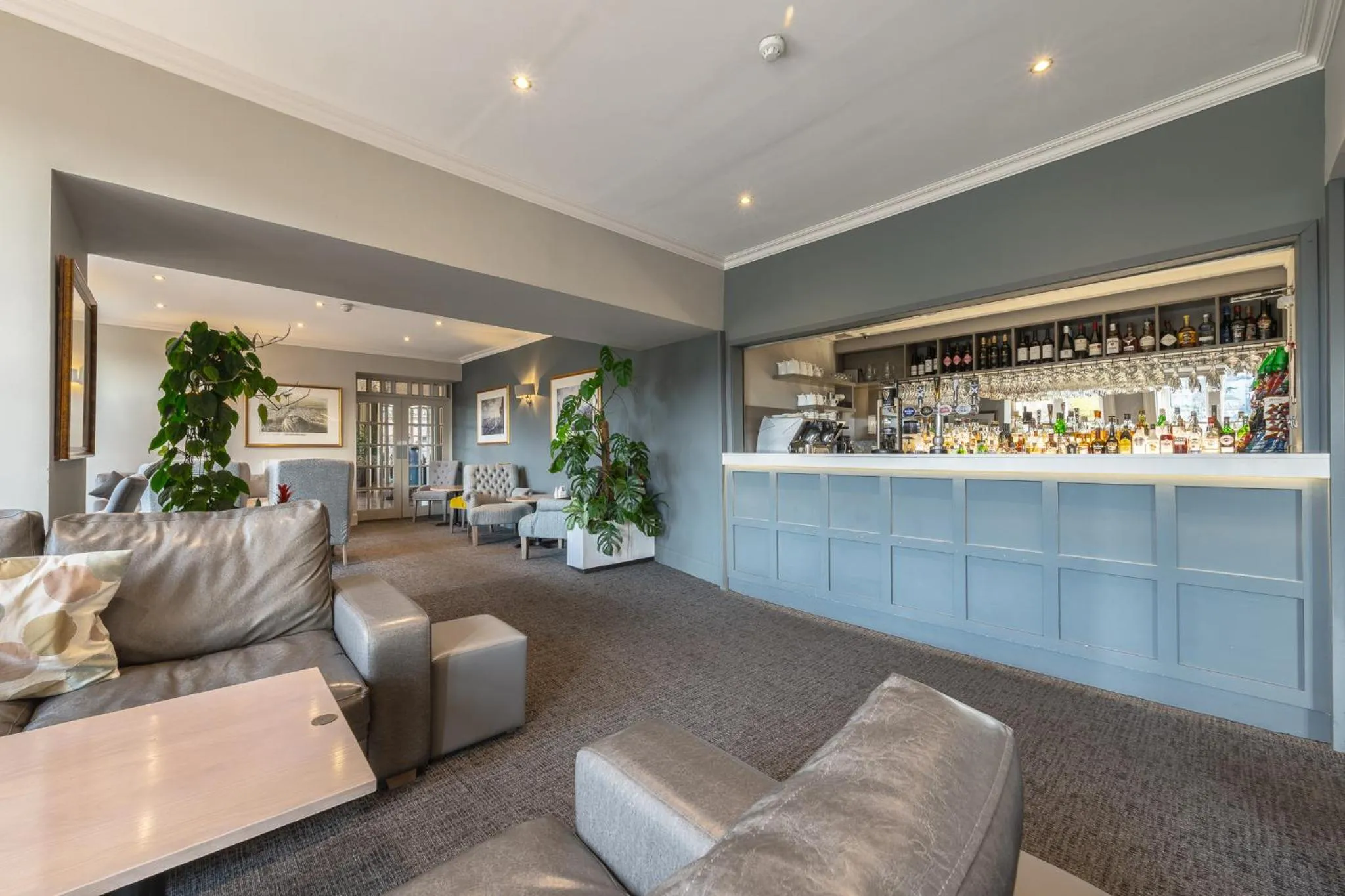 Lounge or bar in Old Waverley Hotel