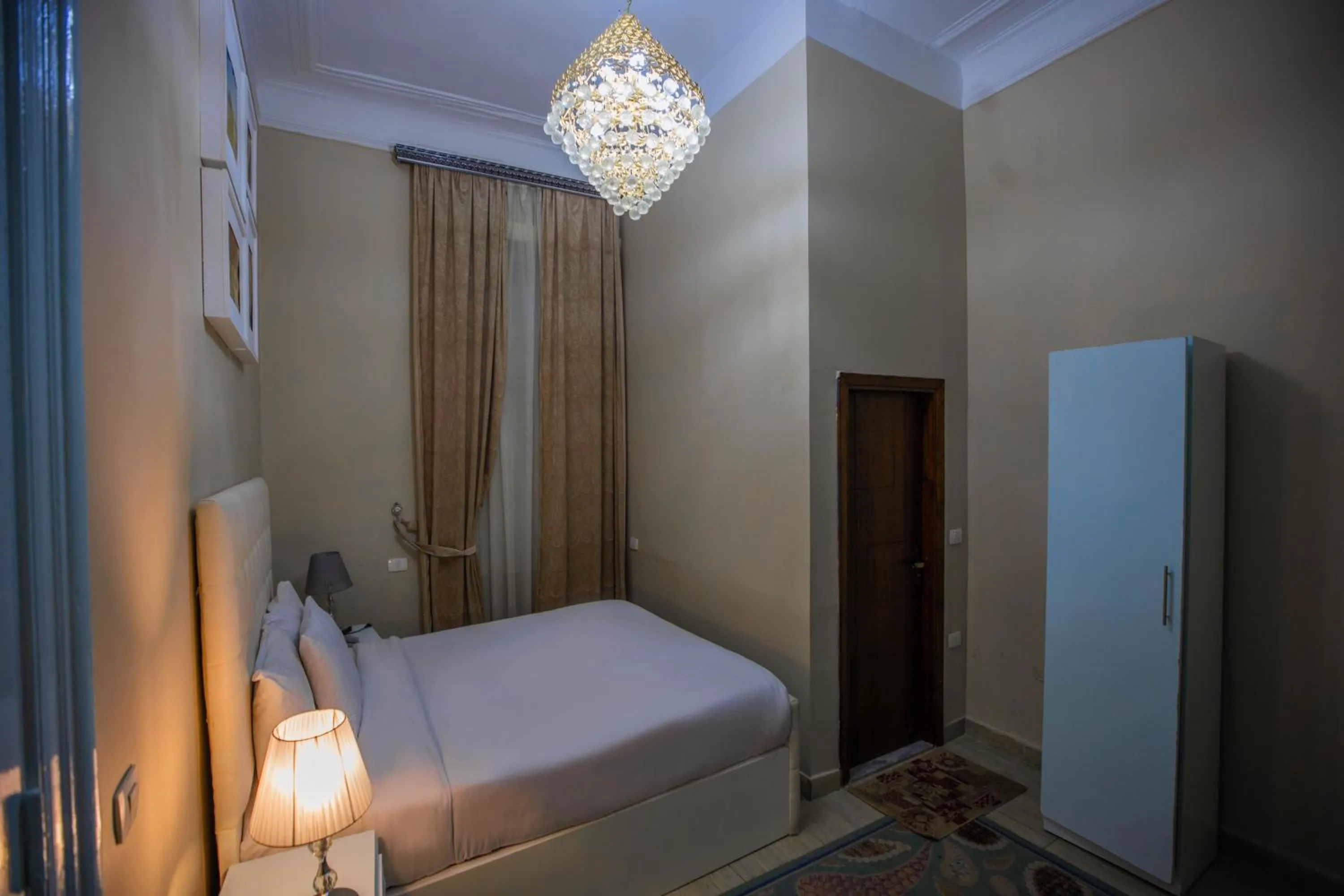 Photo of the whole room in The Square Boutique Hotel