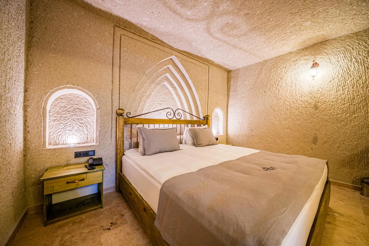 Bed in Majestic Cave House