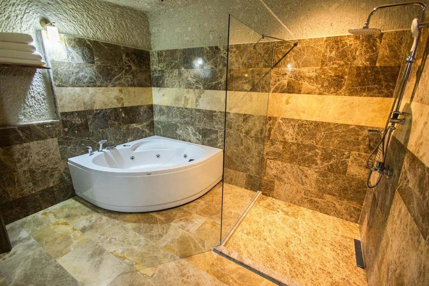 Shower in Majestic Cave House