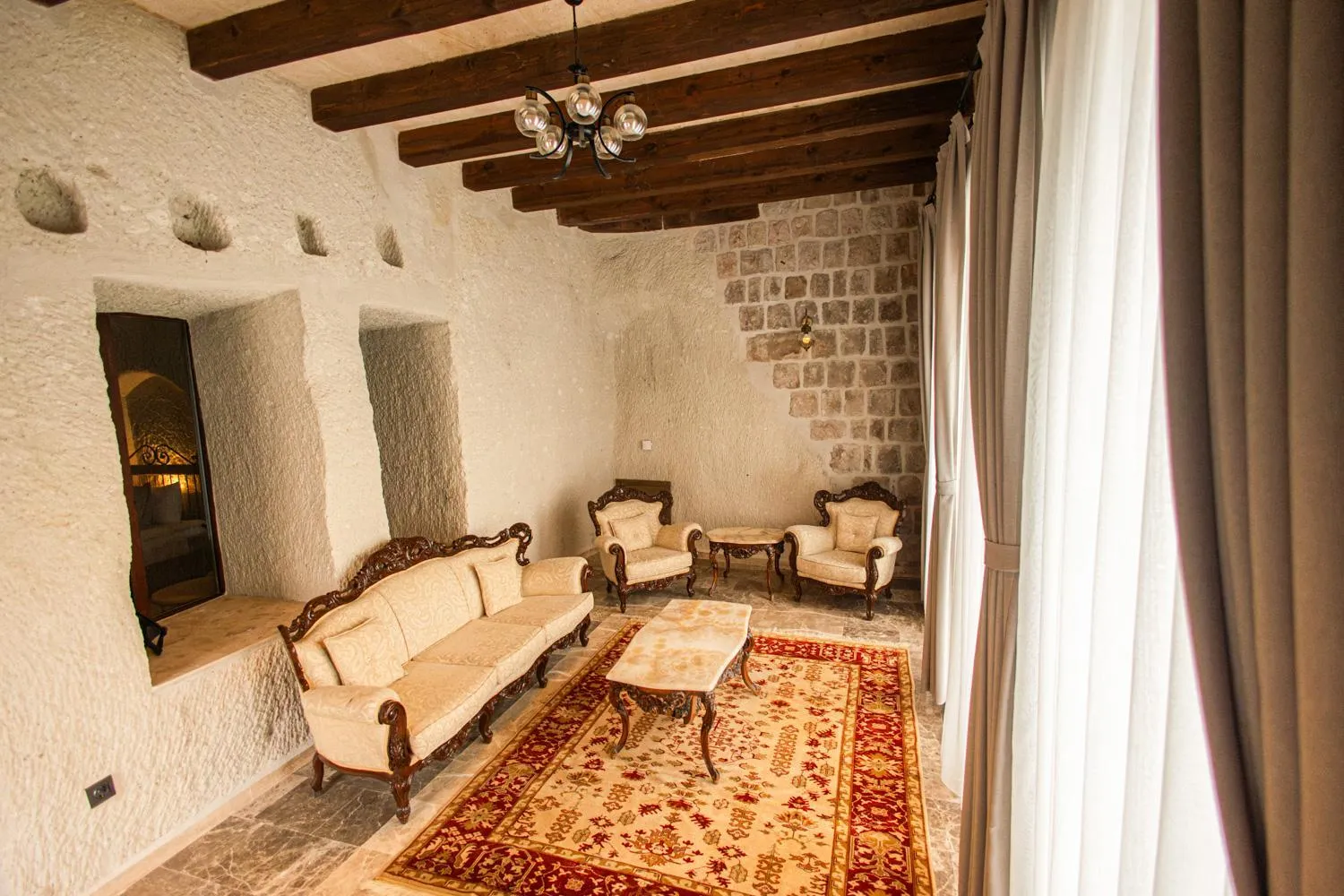 Living room in Majestic Cave House