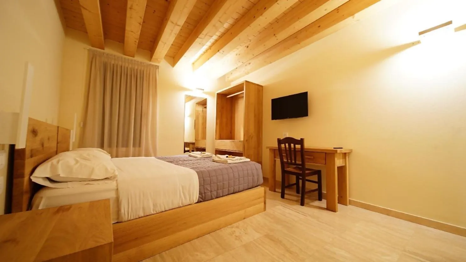 Bed in Destiny home suite soave