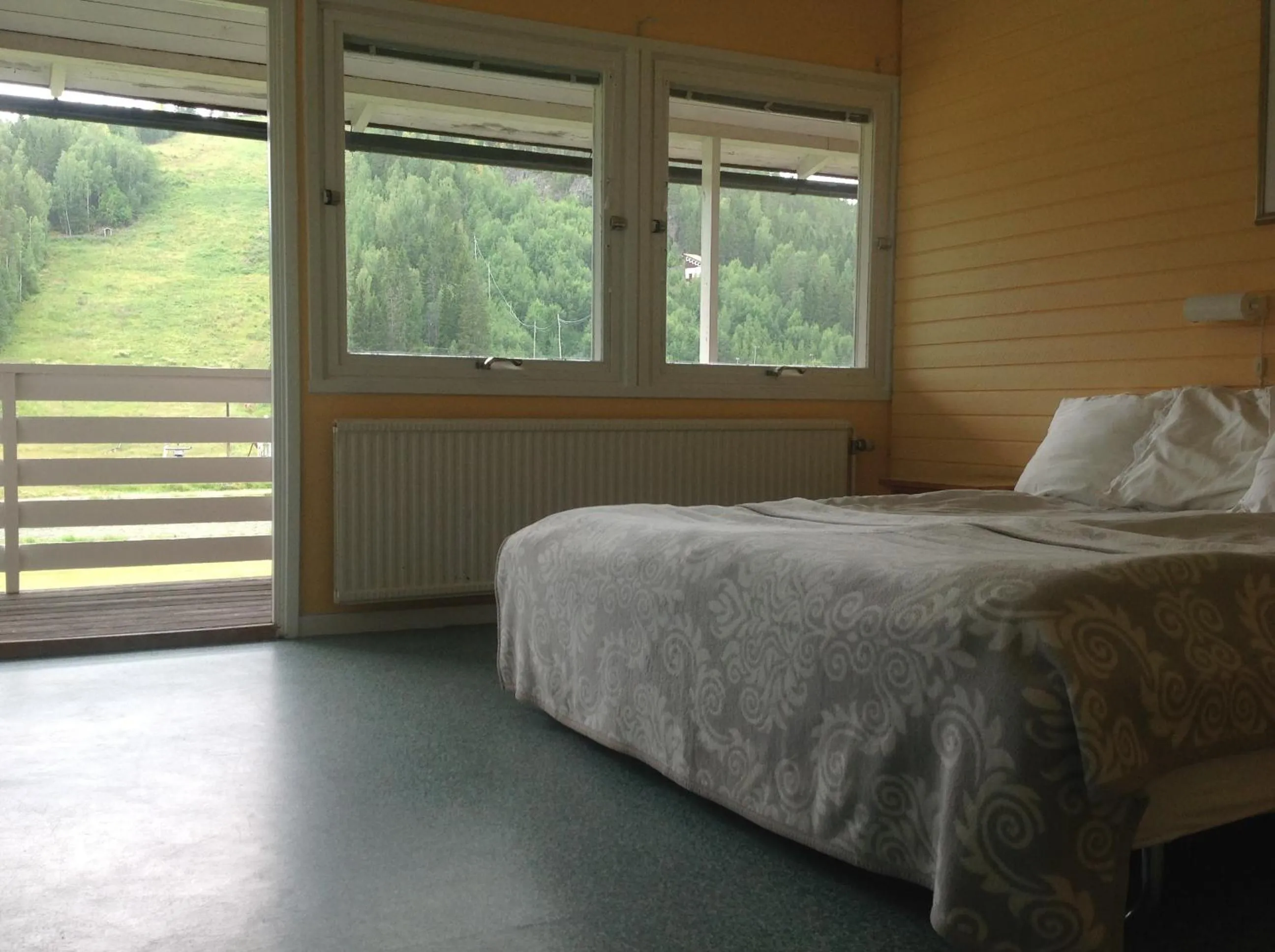 Double Room with Private Bathroom - single occupancy in Bollegården B&B