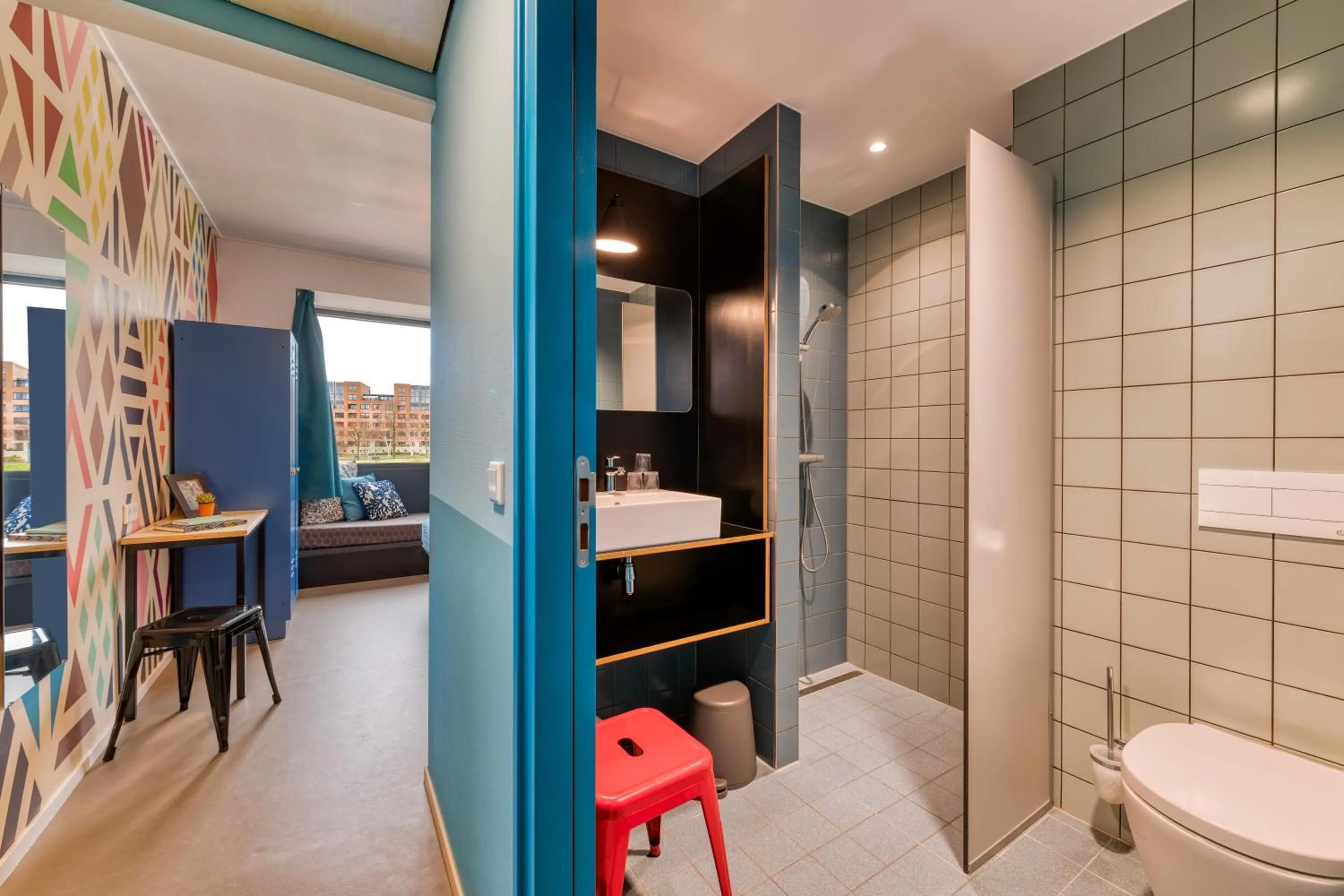 Shower in Stayokay Hostel Maastricht