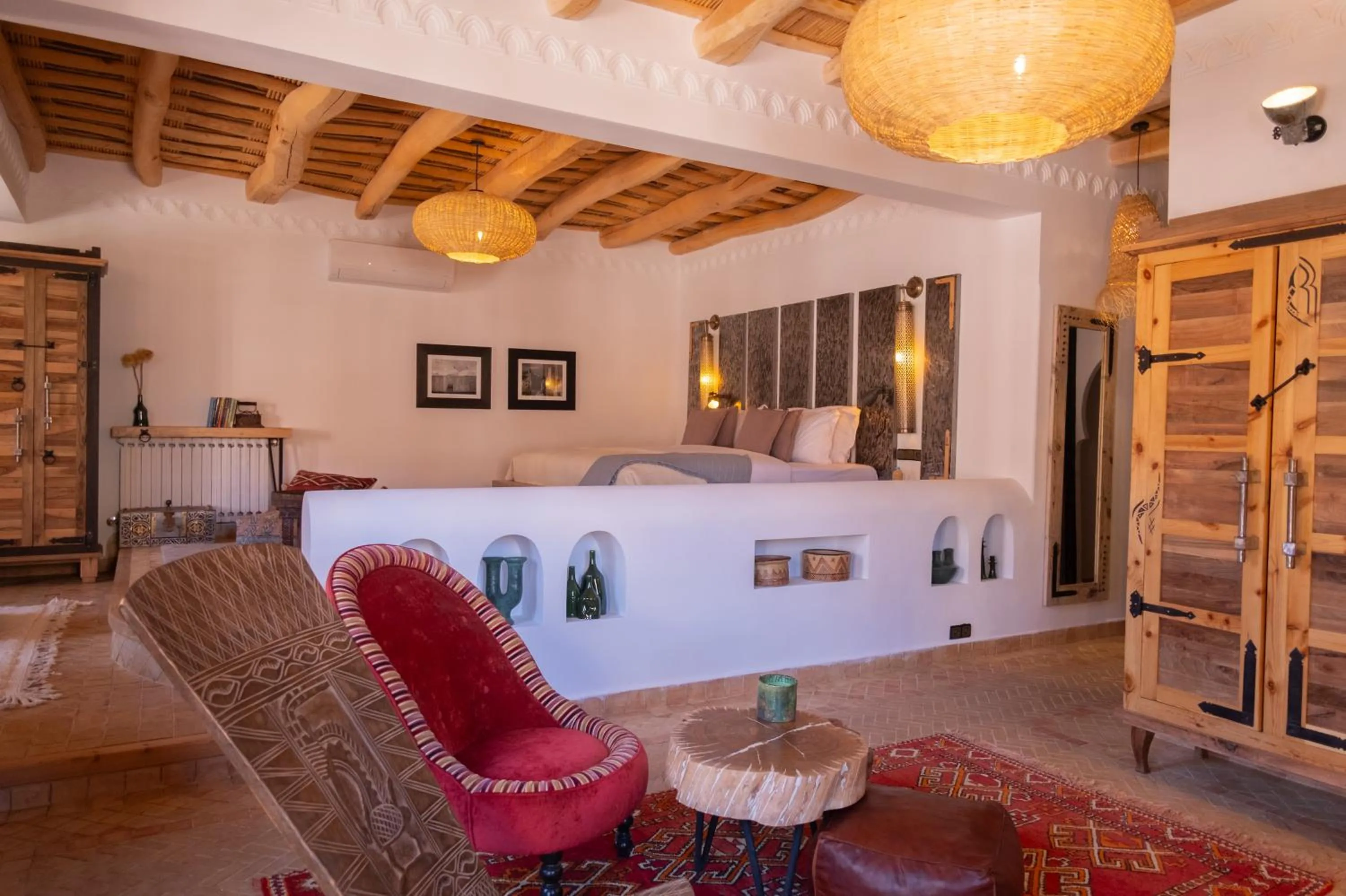 Bed in Eden Boutique Hotel