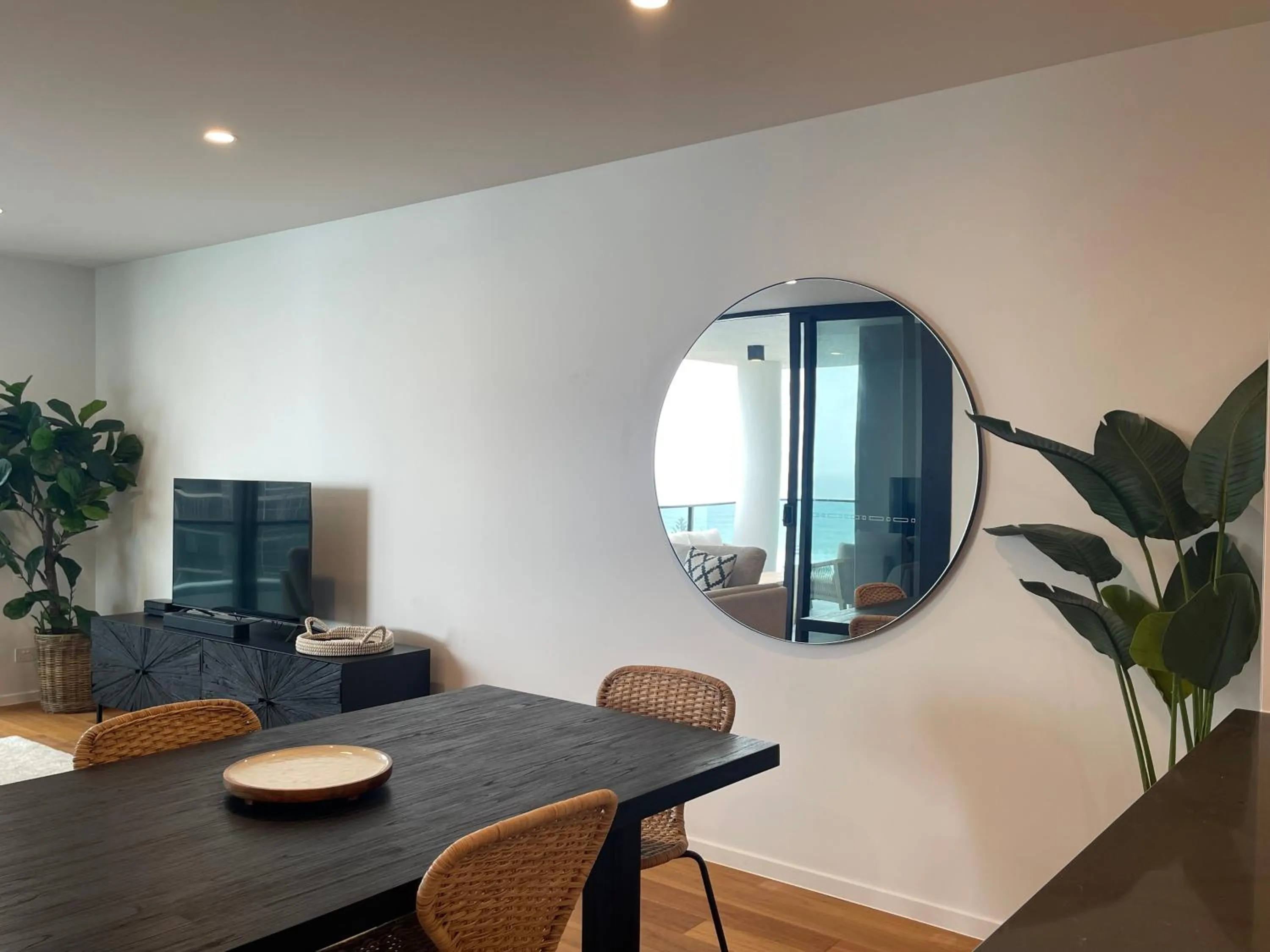 Dining area in Boardwalk Burleigh Beach Best Location