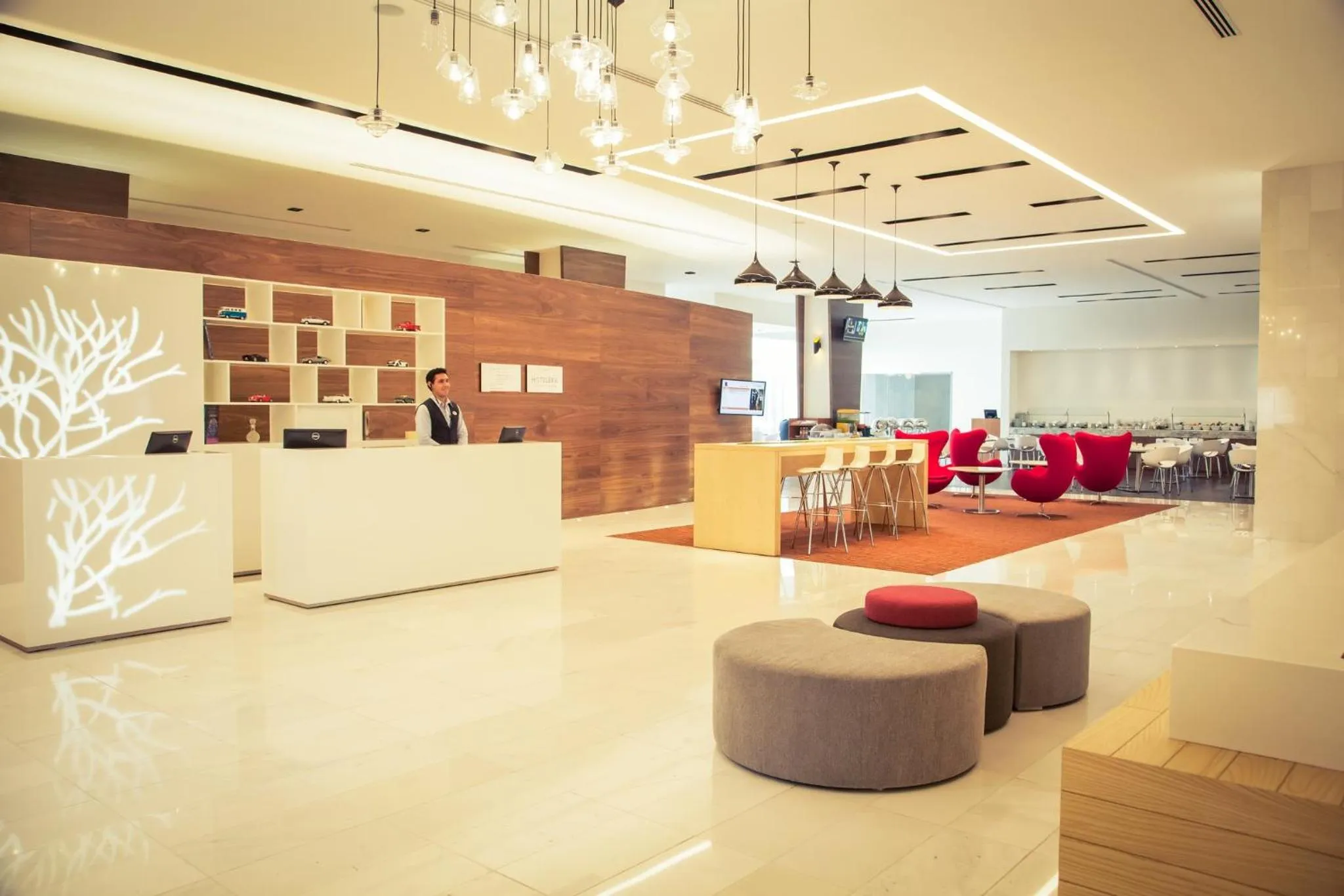 Lobby or reception in Fiesta Inn Plaza Central Aeropuerto