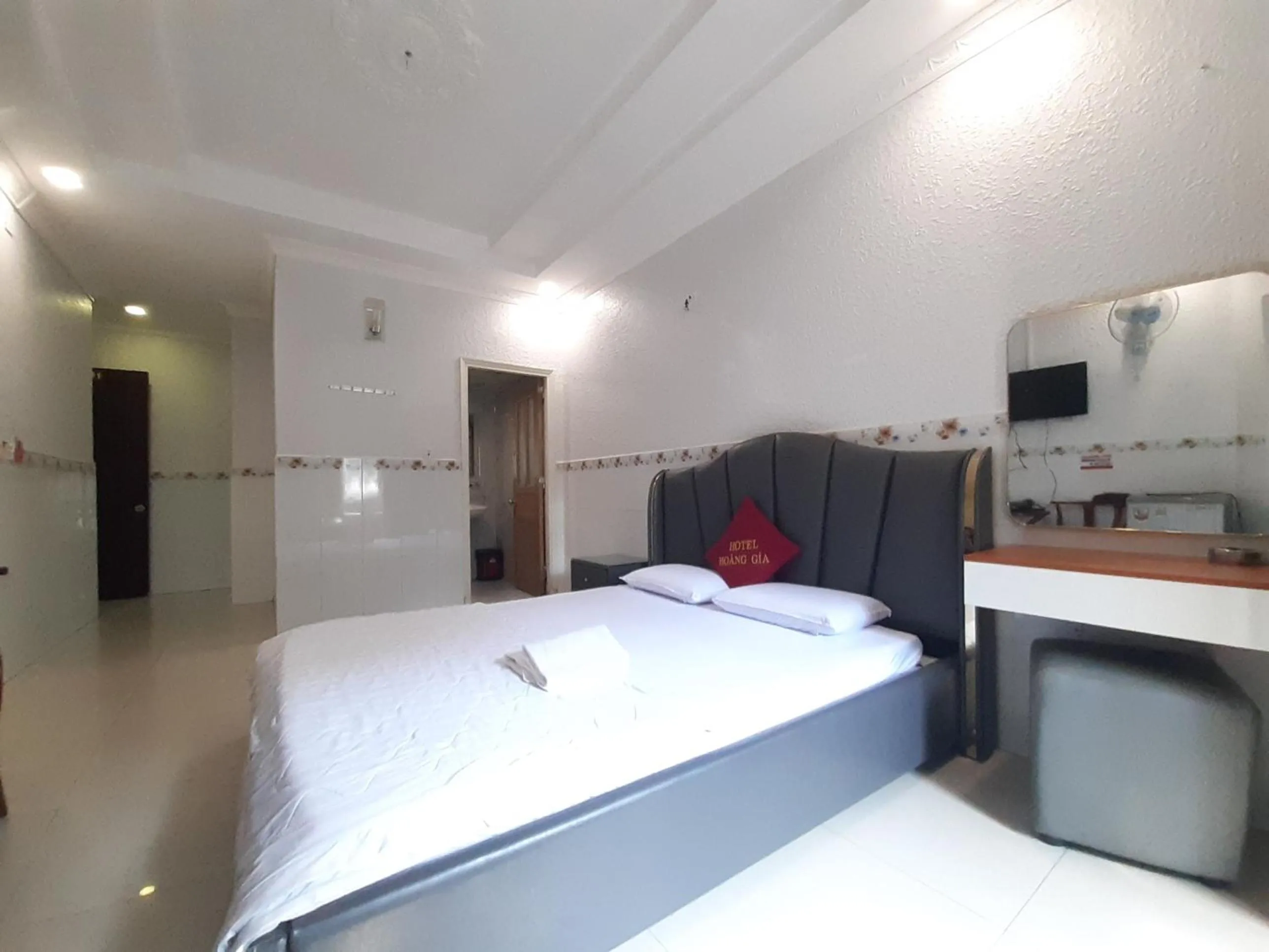 Bedroom in OYO 1226 Hoang Gia Hotel